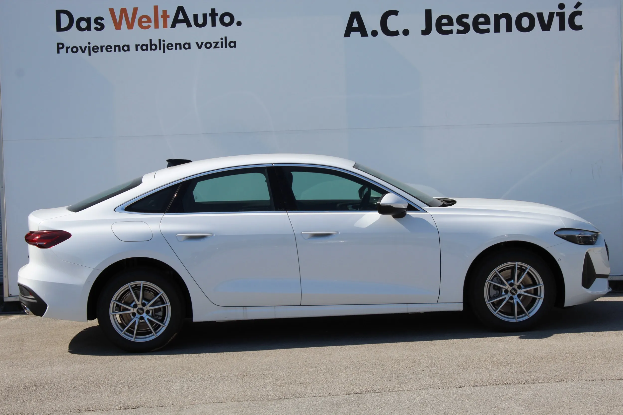 13462 audi a5 limousine 35 tfsi s tronic edition - slika 5
