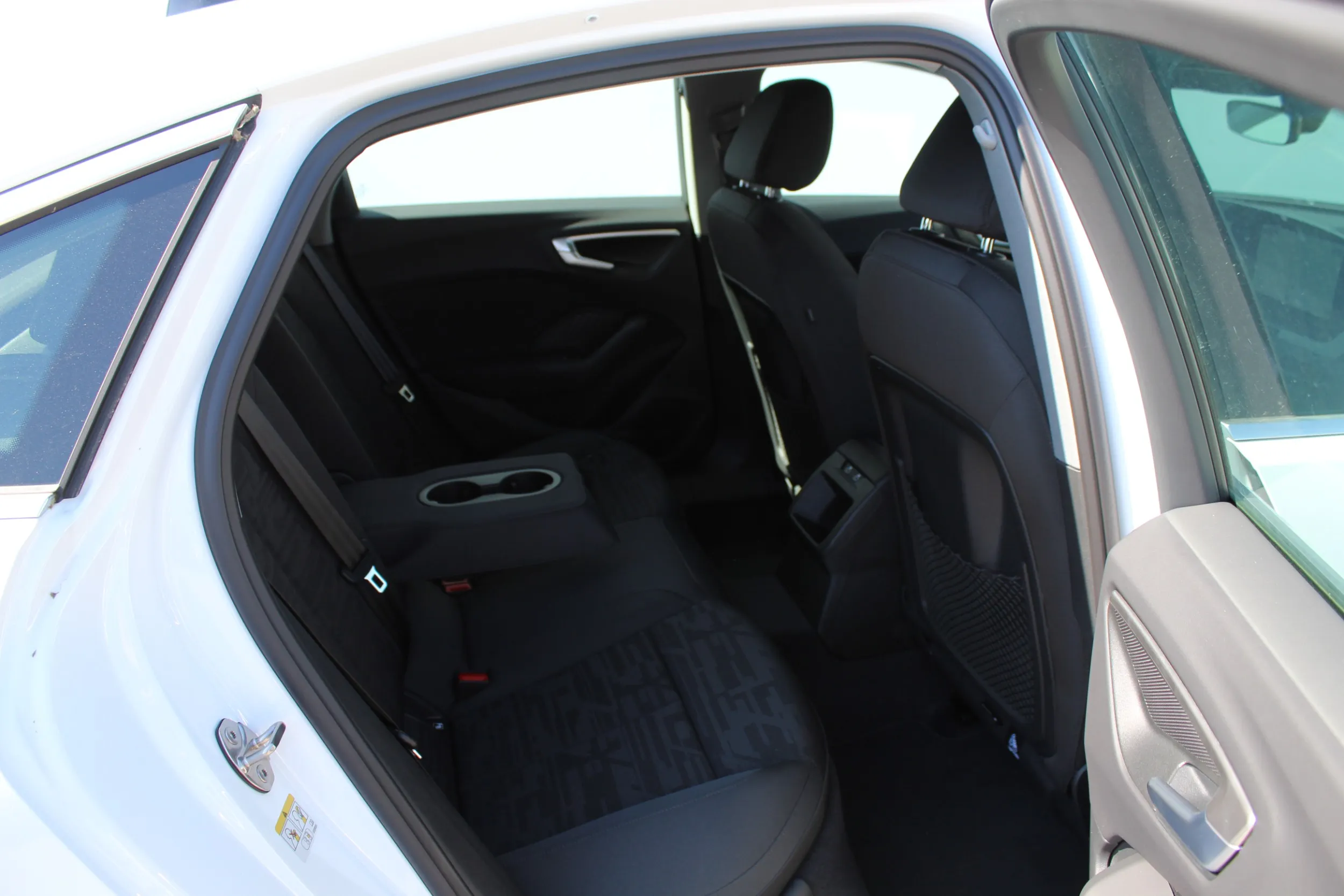 13462 audi a5 limousine 35 tfsi s tronic edition - slika 8