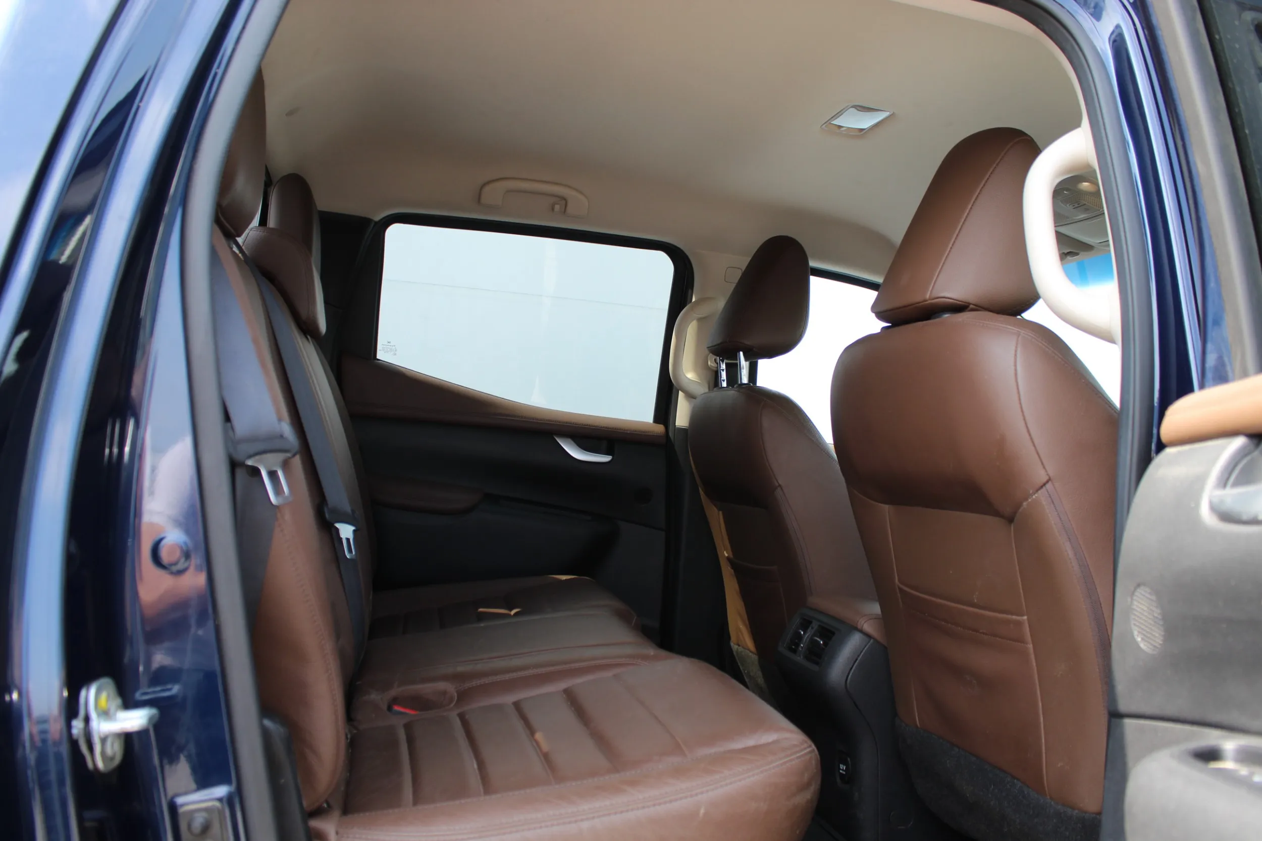13416 mercedes-benz x 250d 4matic power aut. - slika 5