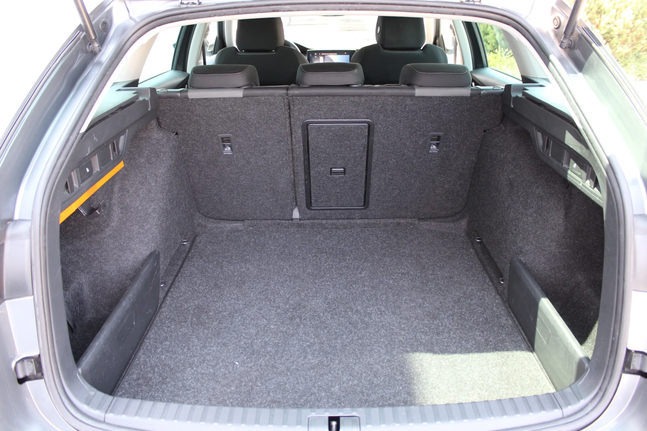 13470 škoda octavia combi ambition 2.0 tdi - slika 5