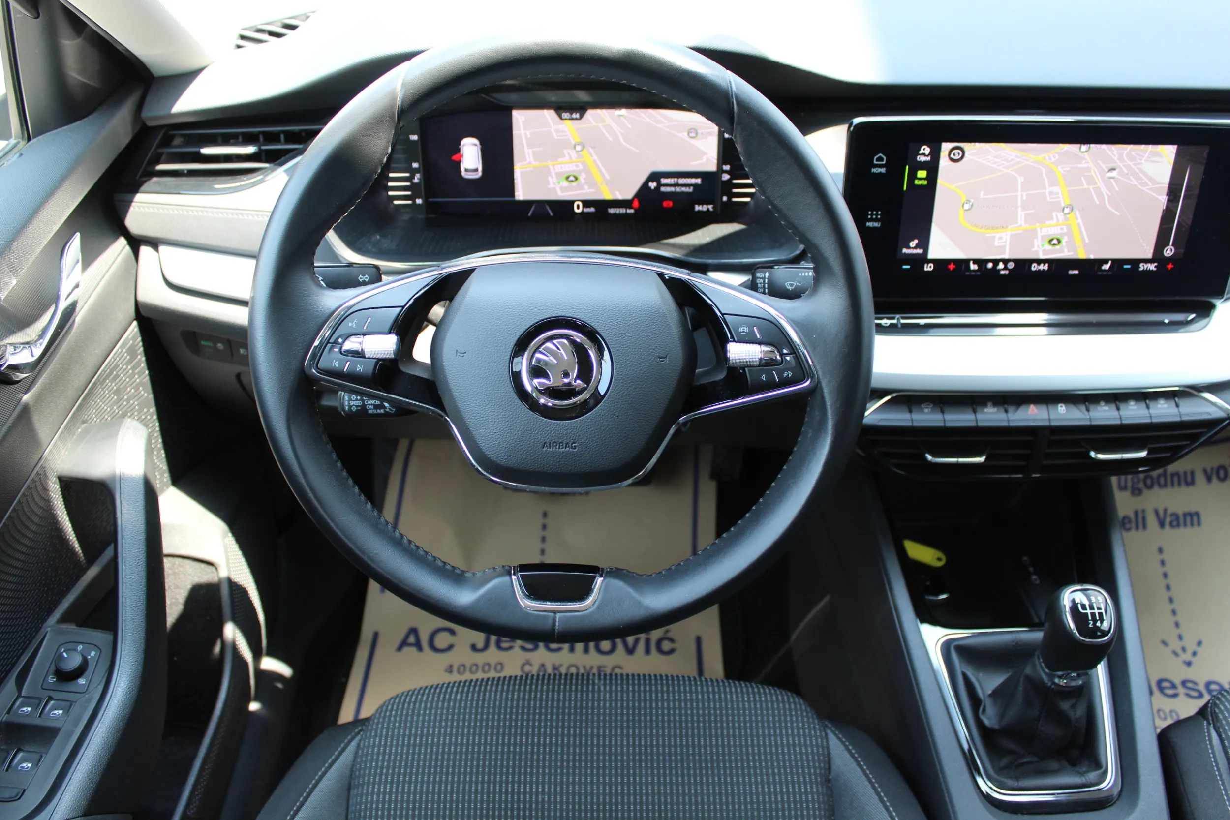 13470 škoda octavia combi ambition 2.0 tdi - slika 10