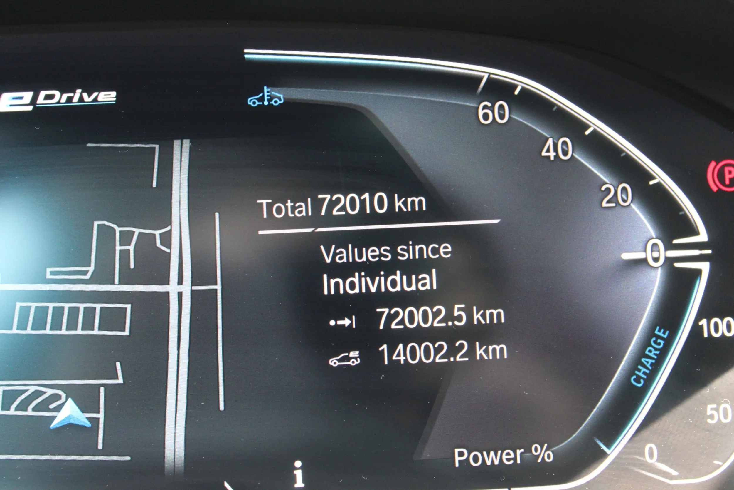 13496 bmw 320e aut. - slika 12