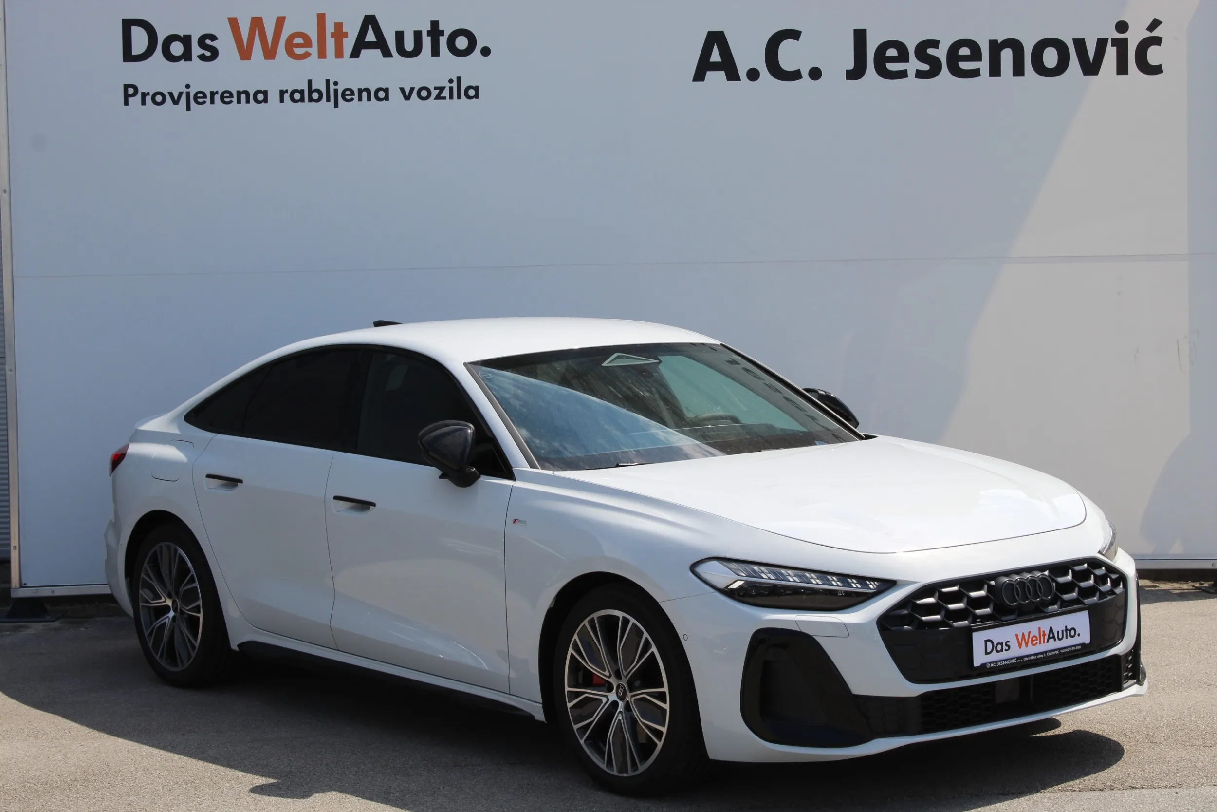 13526 audi a5 limousine 35 tfsi s tronic edition s line - slika 4