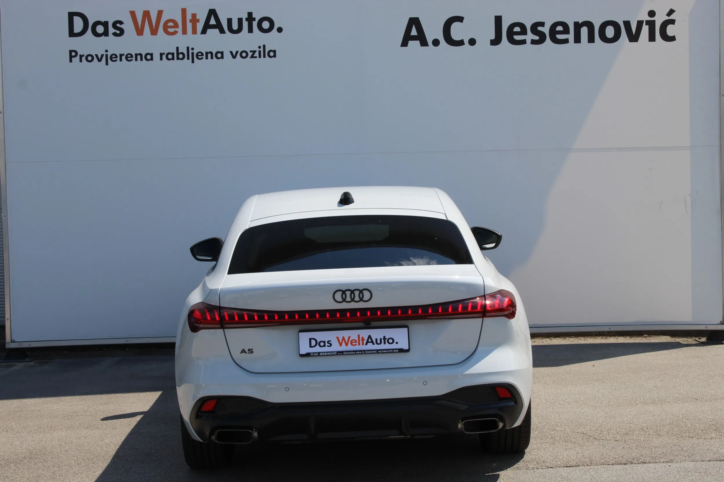 13526 audi a5 limousine 35 tfsi s tronic edition s line - slika 10