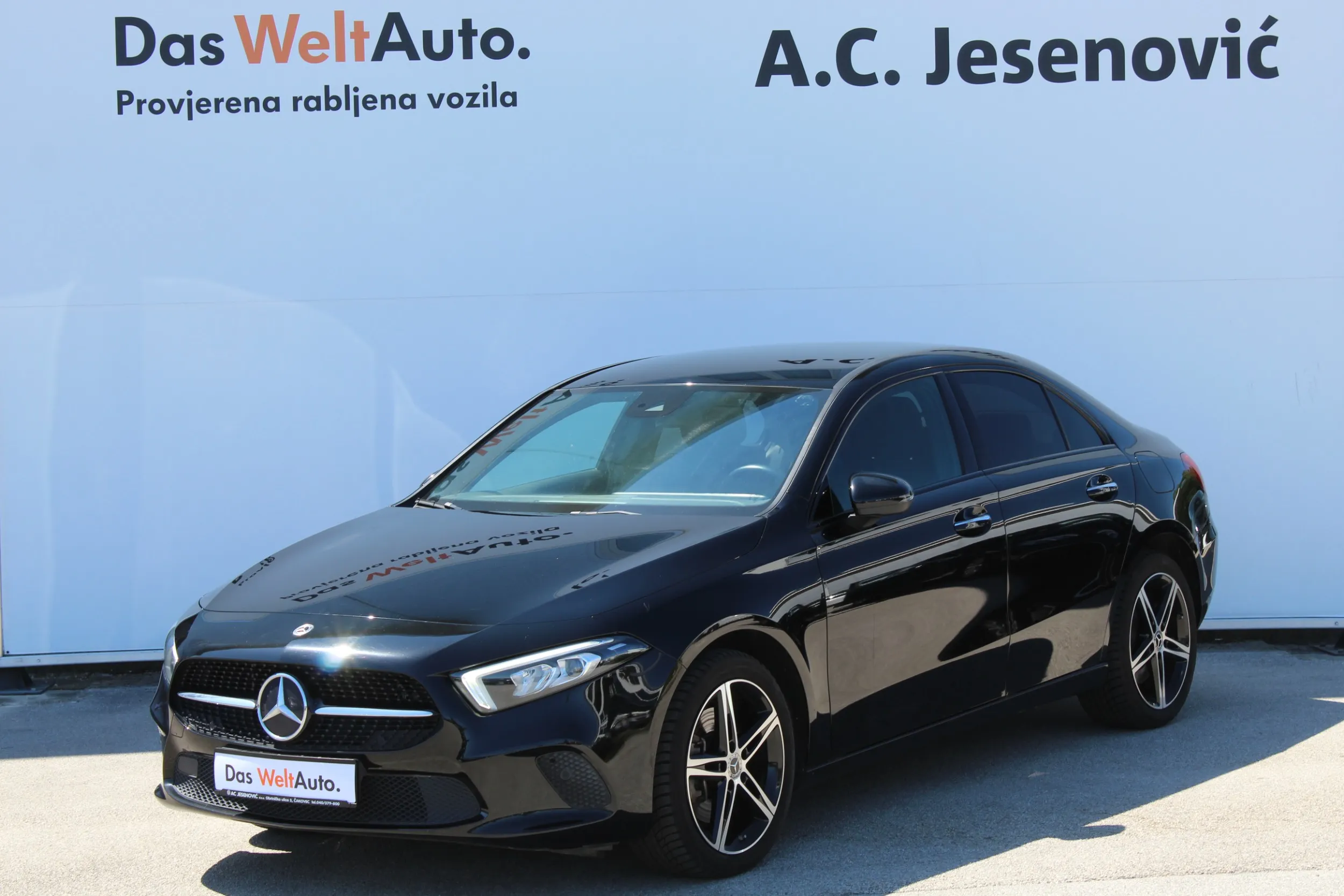 13499 mercedes-benz a limousine a 250 e - slika 1