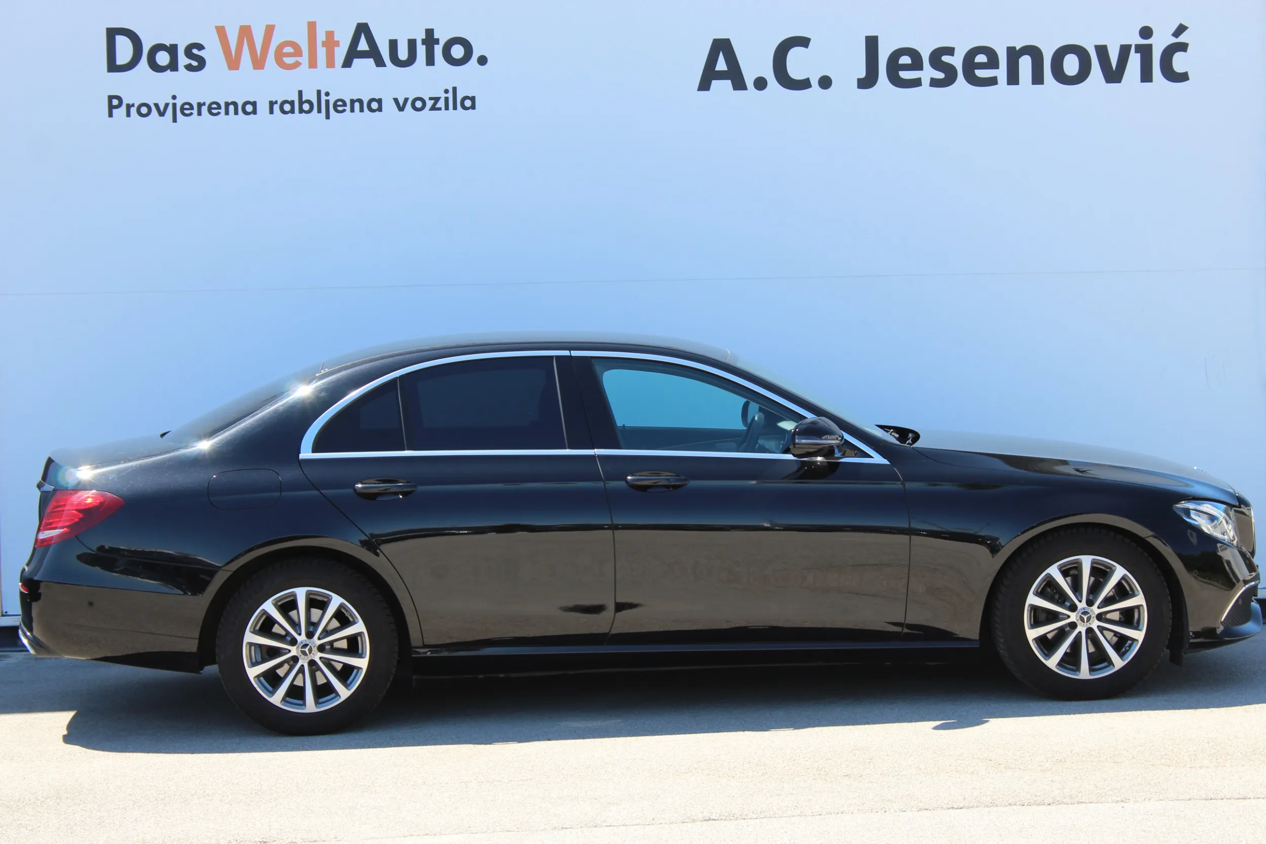 13497 mercedes-benz e 200 d aut. - slika 8