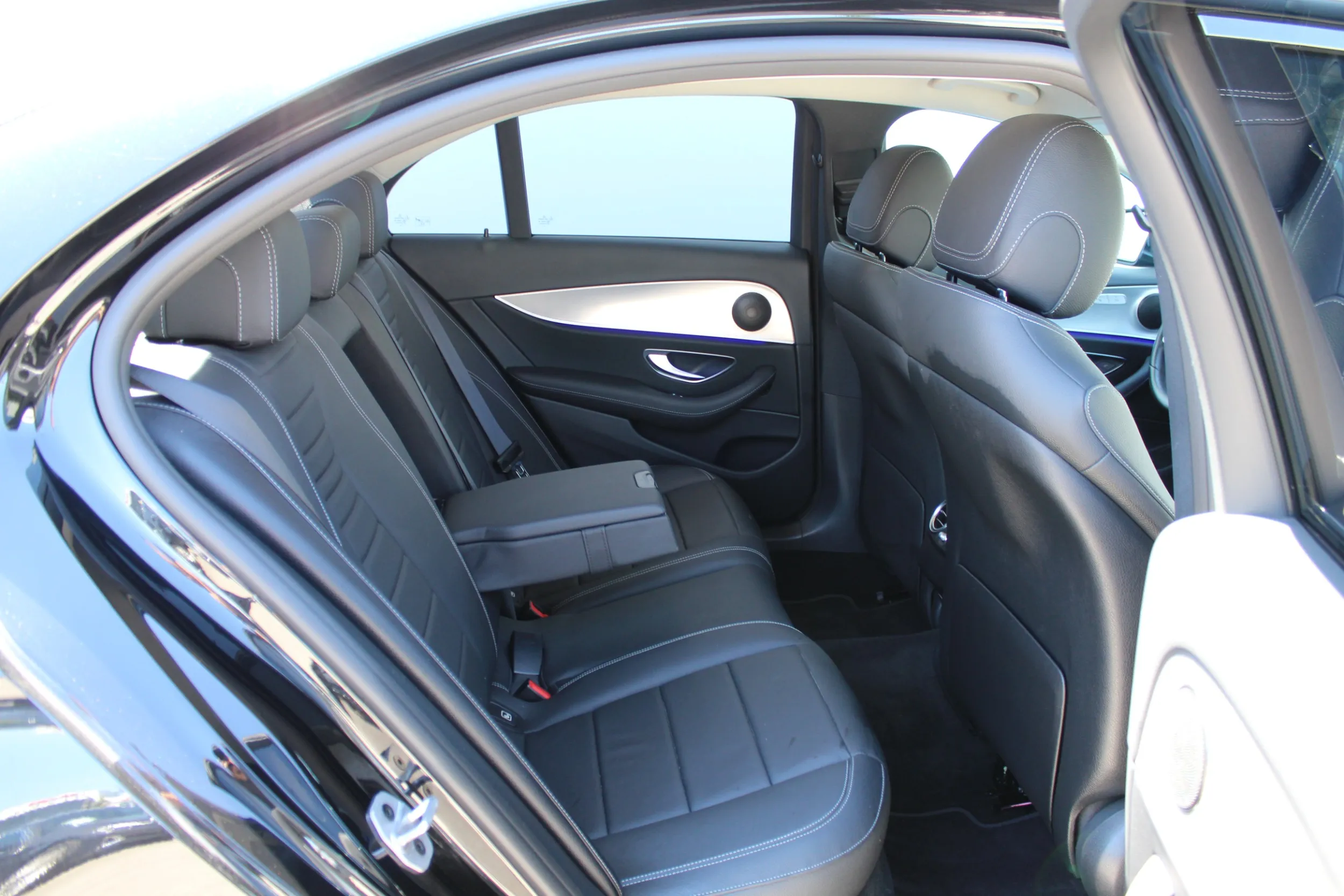13497 mercedes-benz e 200 d aut. - slika 10