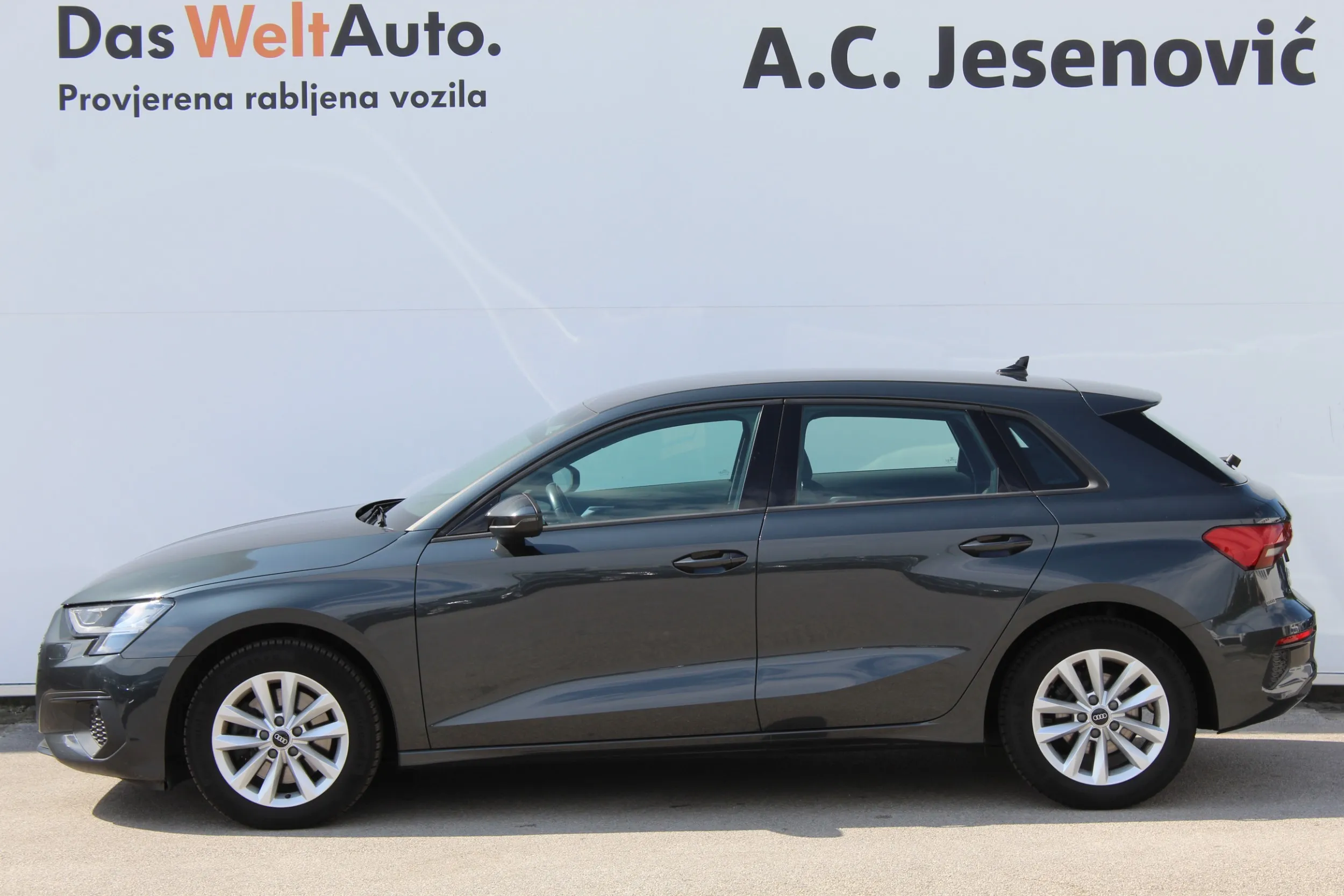 13492 audi a3 sportback 30 tdi - slika 11
