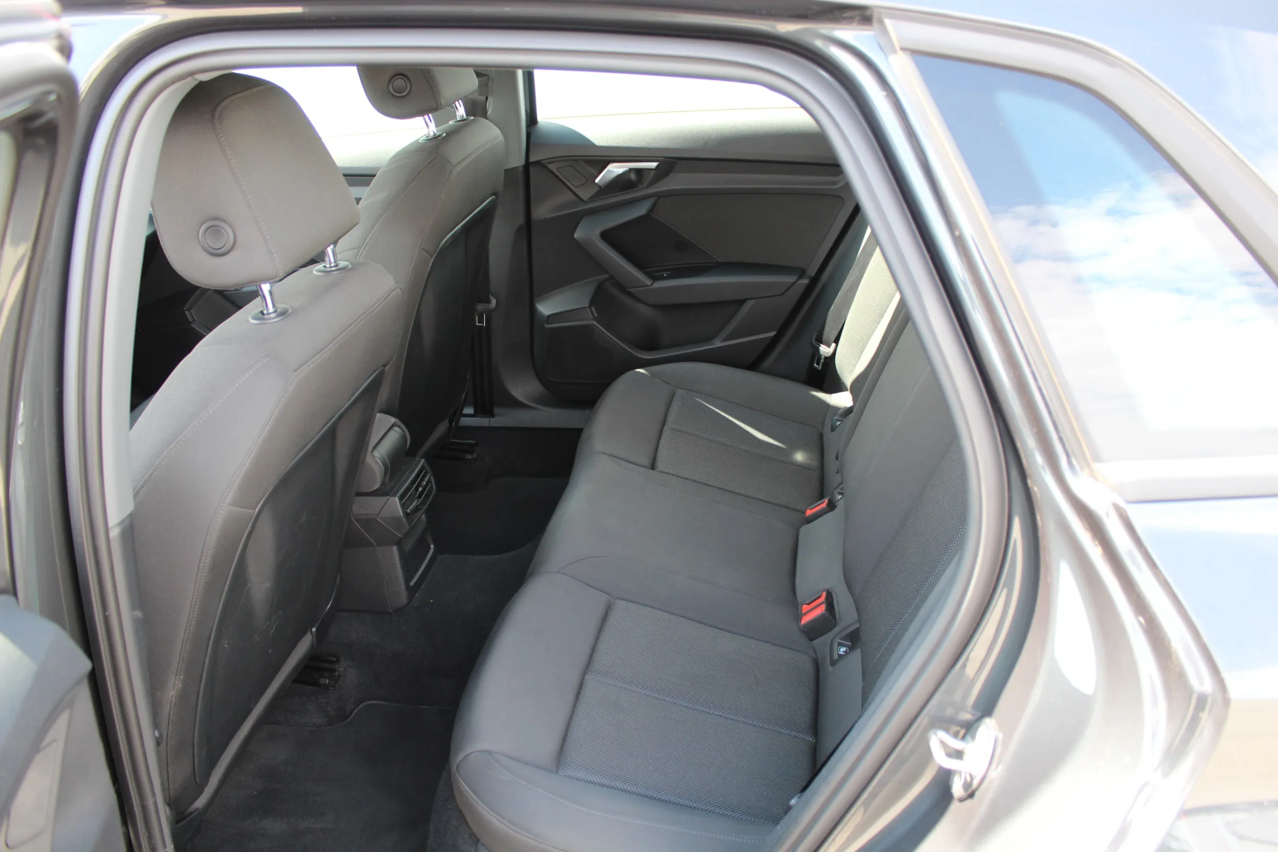 13492 audi a3 sportback 30 tdi - slika 12