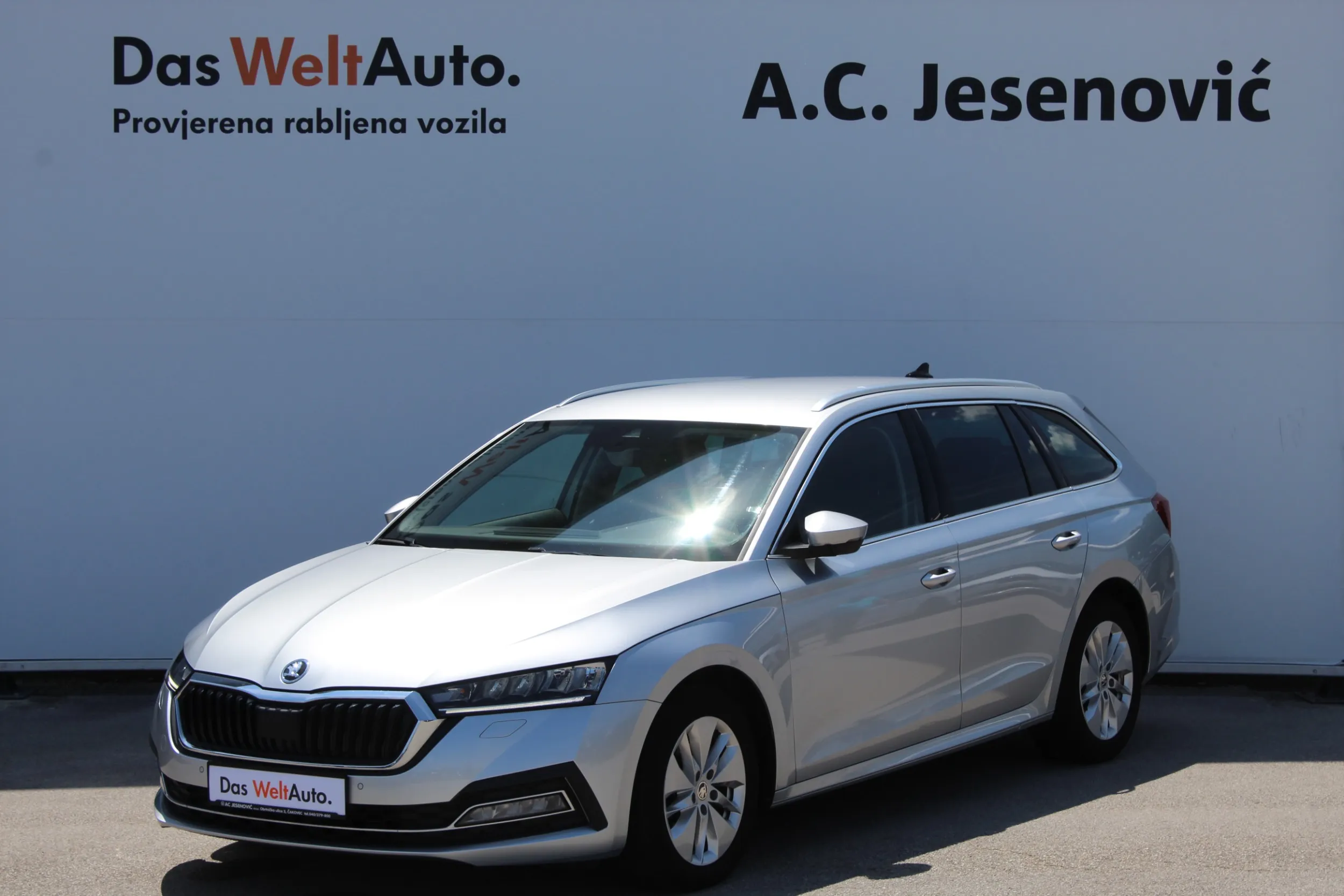 13494 škoda octavia combi ambition 2.0 tdi - slika 4