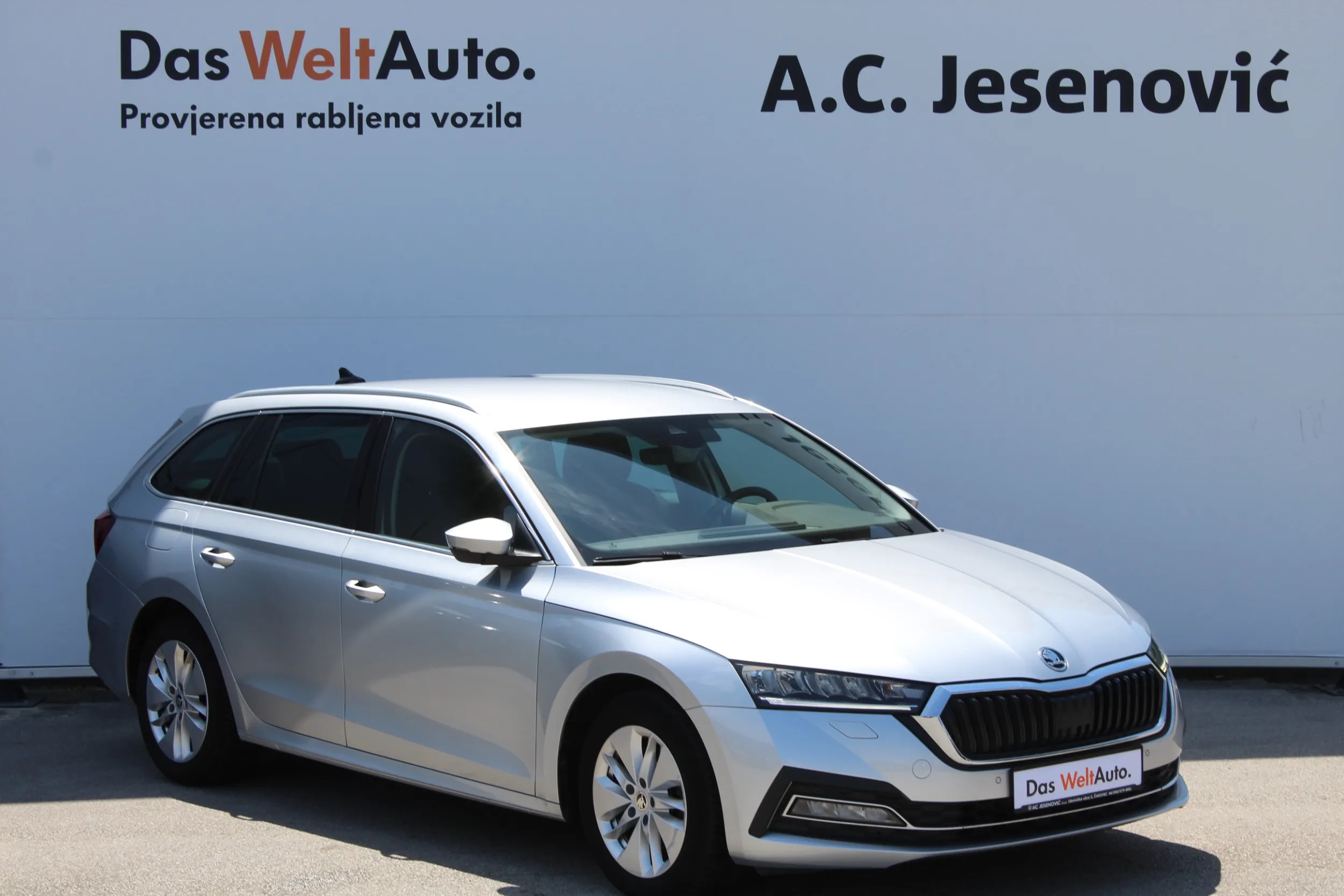 13494 škoda octavia combi ambition 2.0 tdi - slika 7