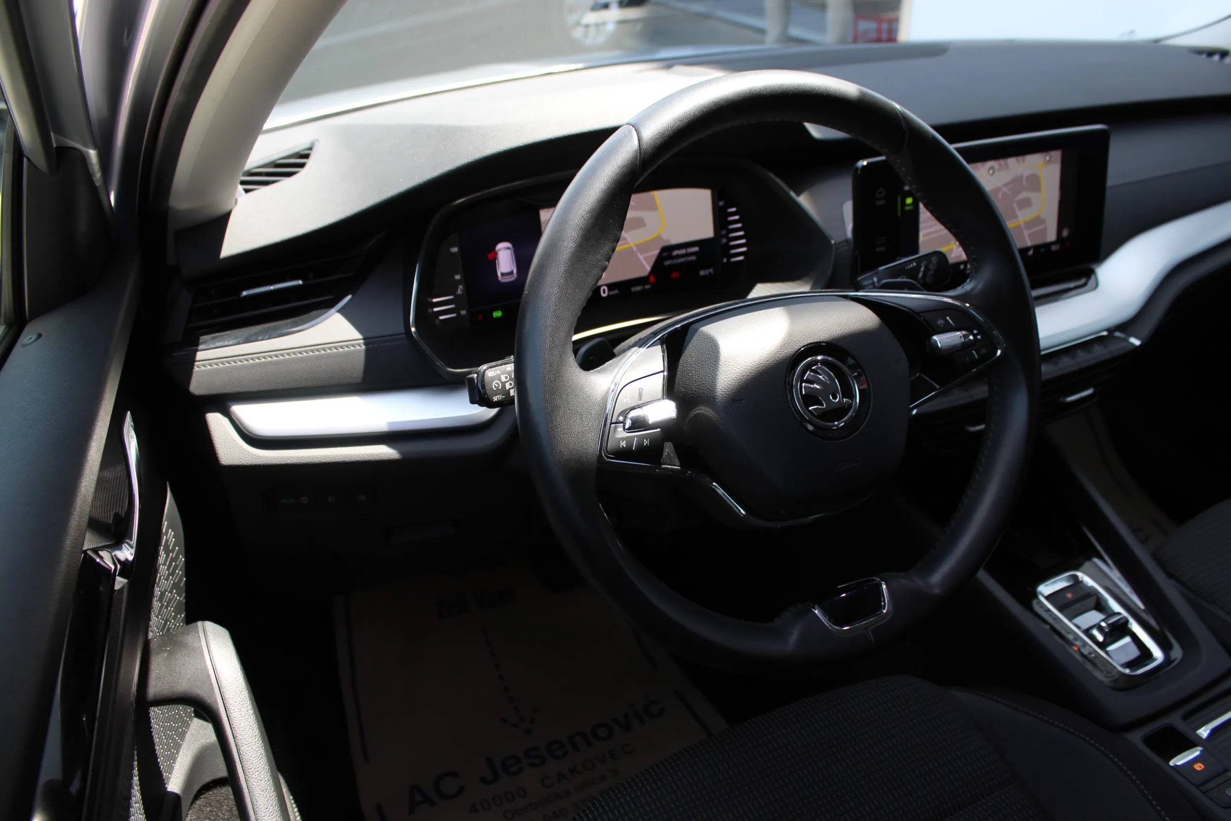 13494 škoda octavia combi ambition 2.0 tdi - slika 17