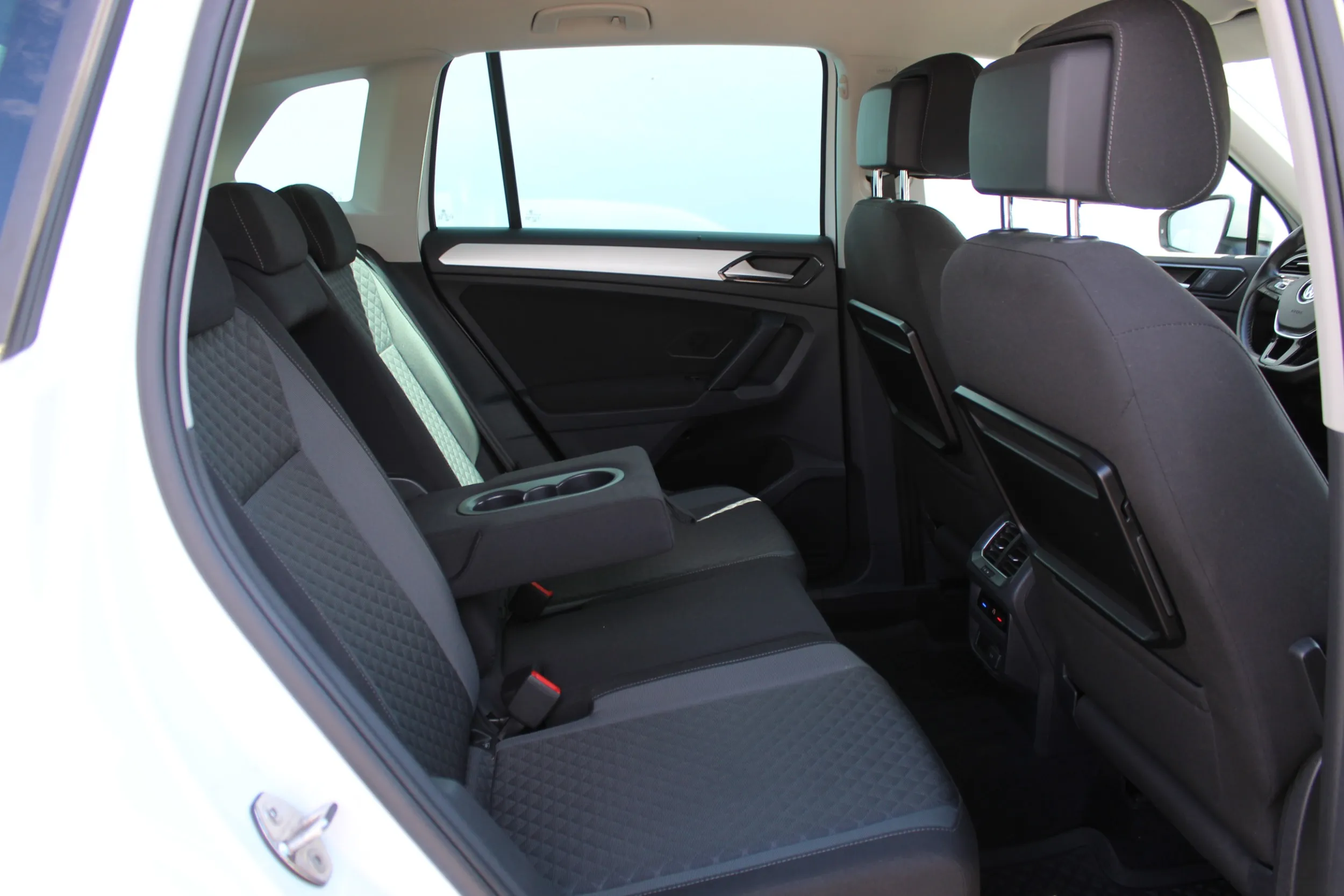 13558 volkswagen tiguan 2.0 tdi comfortline - slika 6