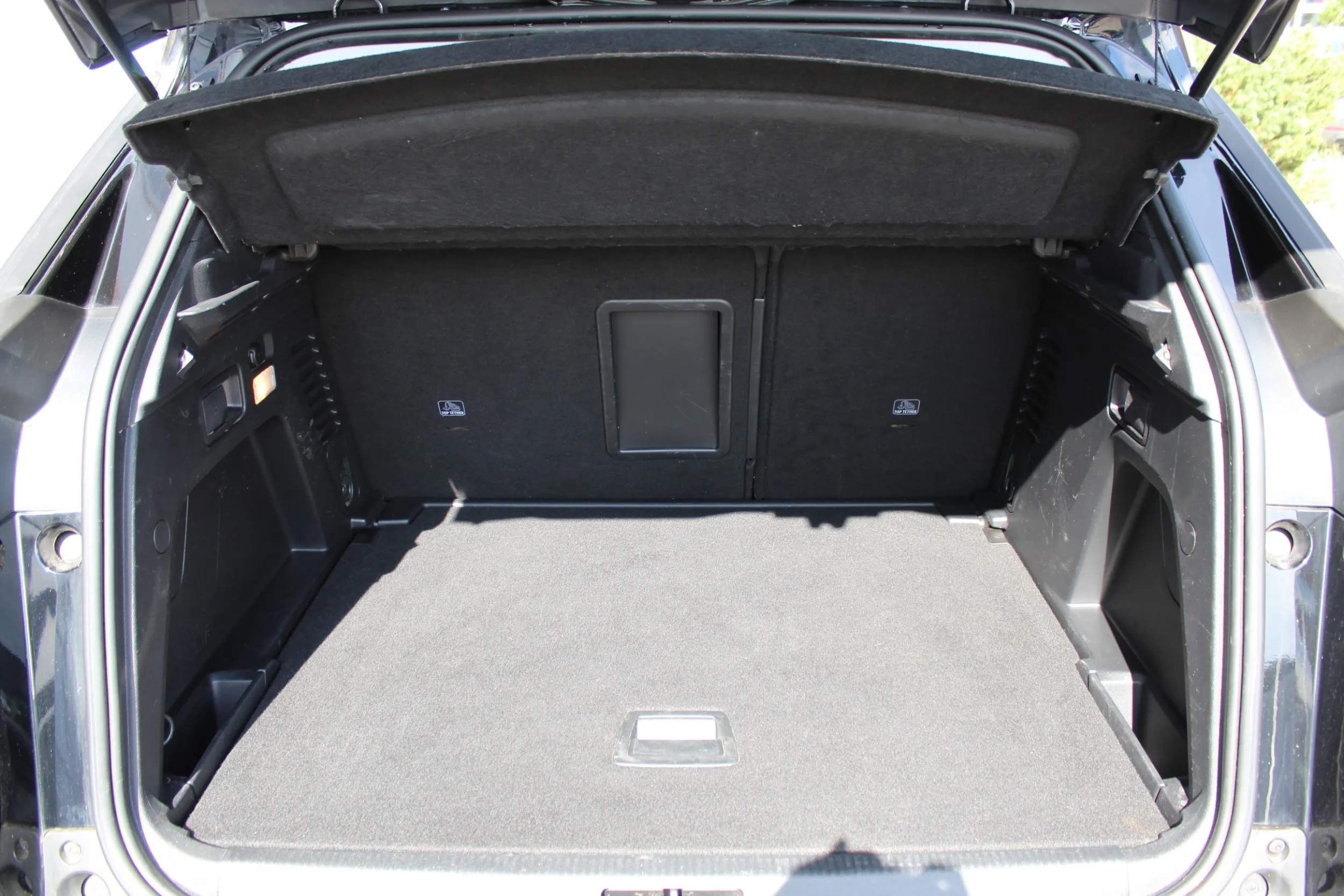 13382 peugeot 3008 1,2 puretech 130 s&s style - slika 3