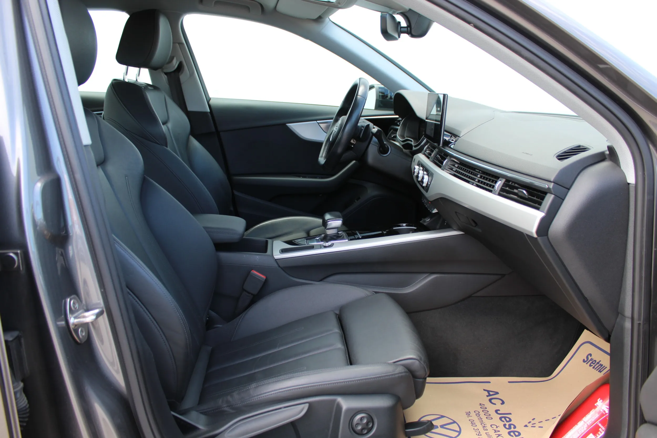 13567 audi a4 30tdi s tr advanced - slika 7