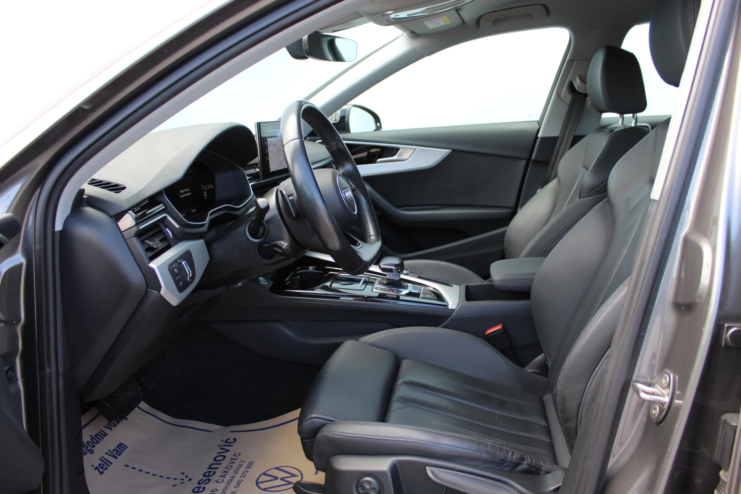 13567 audi a4 30tdi s tr advanced - slika 12