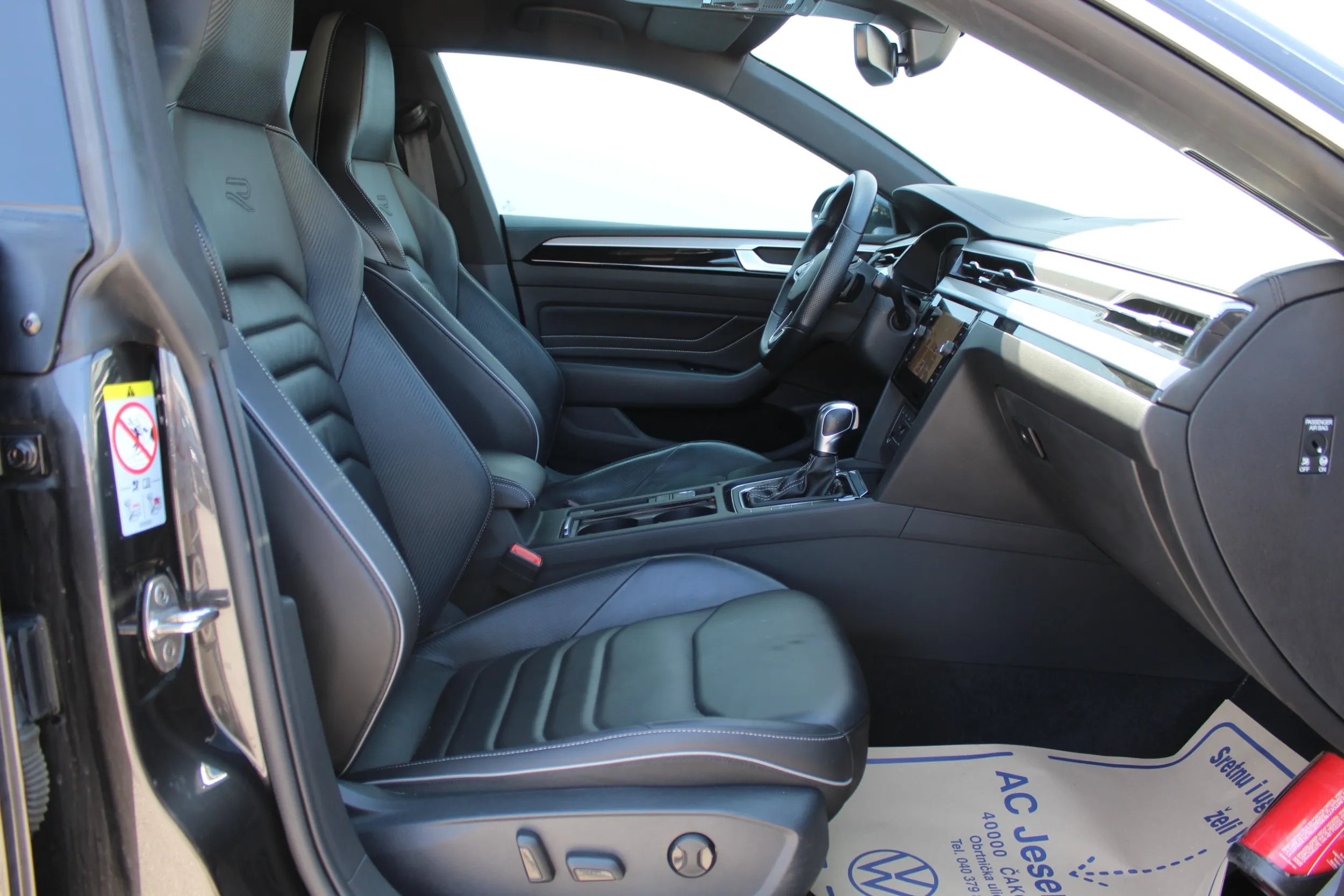 13568 volkswagen arteon 1.4 tsi ehybrid dsg r-line 11173/13568 - slika 9