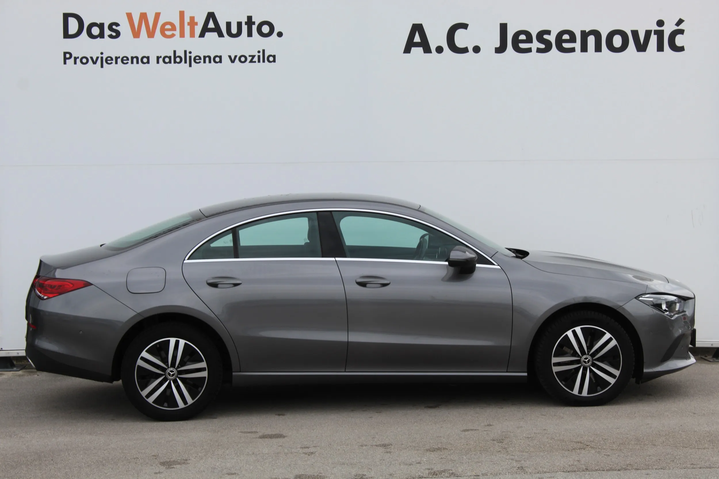 13571 mercedes-benz cla cla 250 e - slika 5