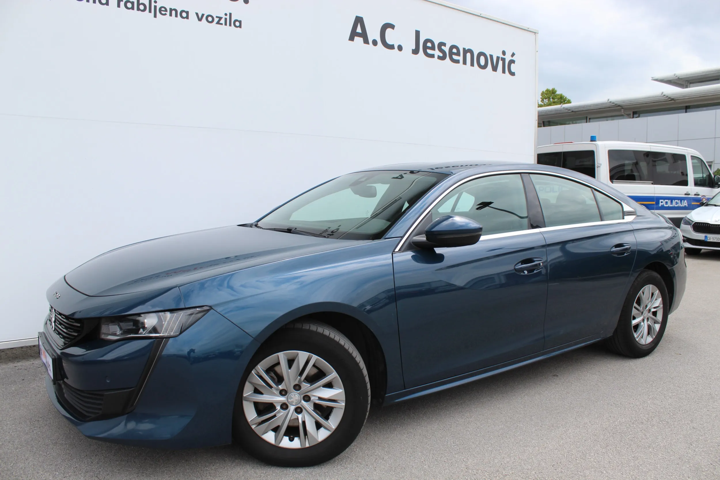 13569 peugeot 508 bluehdi 130 s&s active business aut. - slika 15