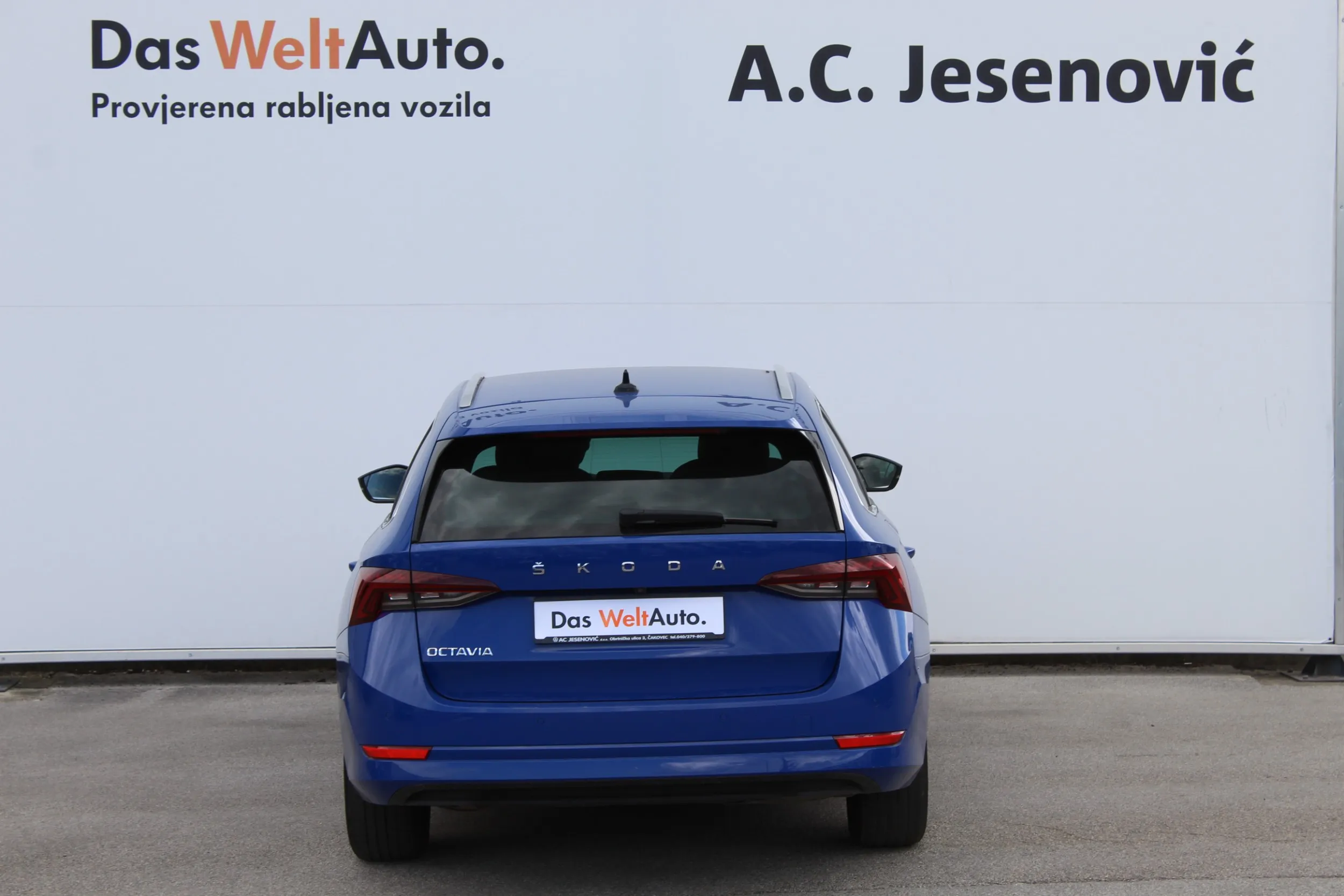13578 škoda octavia combi ambition 2.0 tdi dsg - slika 7