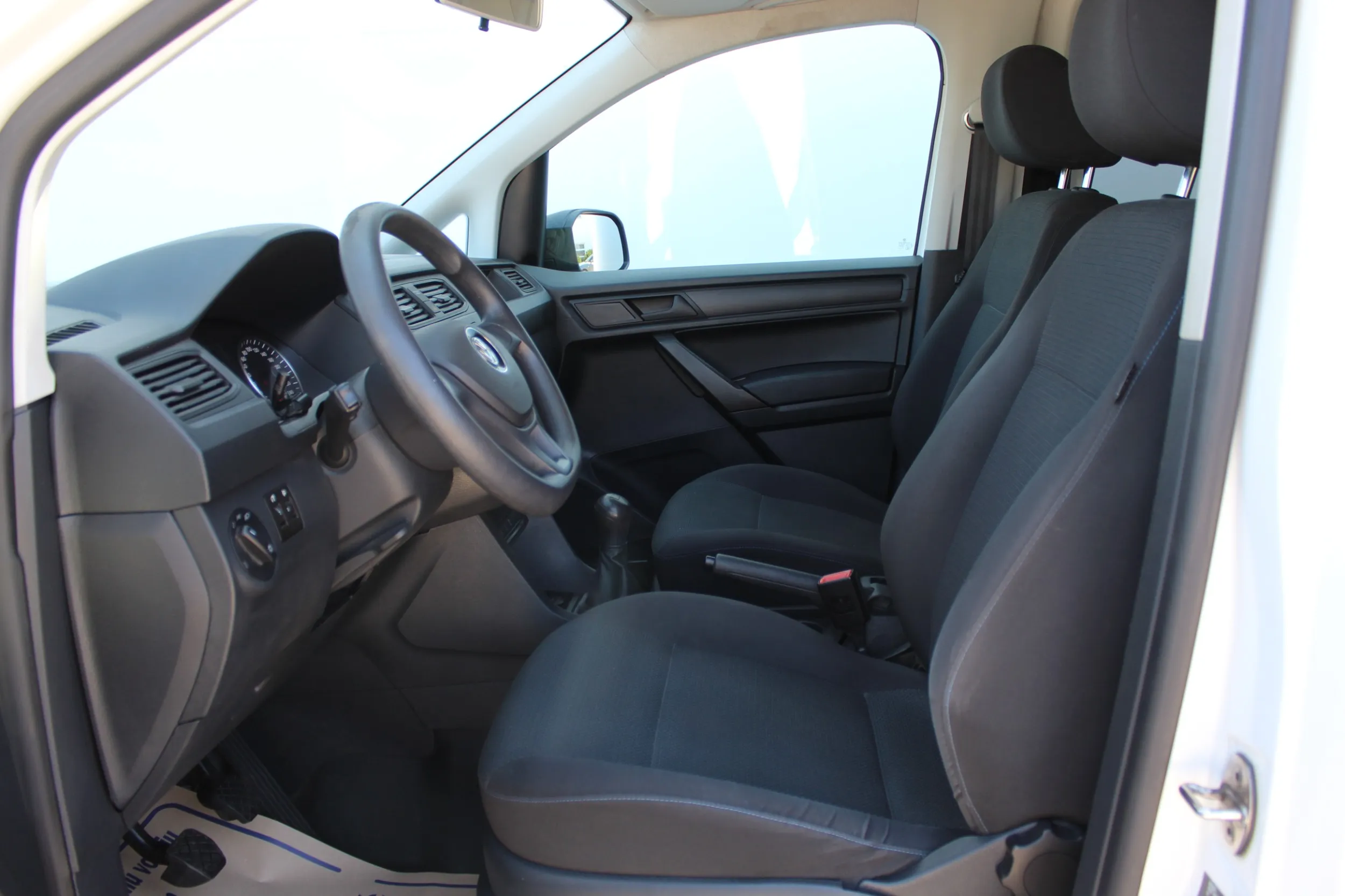 13554 vw caddy maxi kombi 2.0 tdi - slika 3