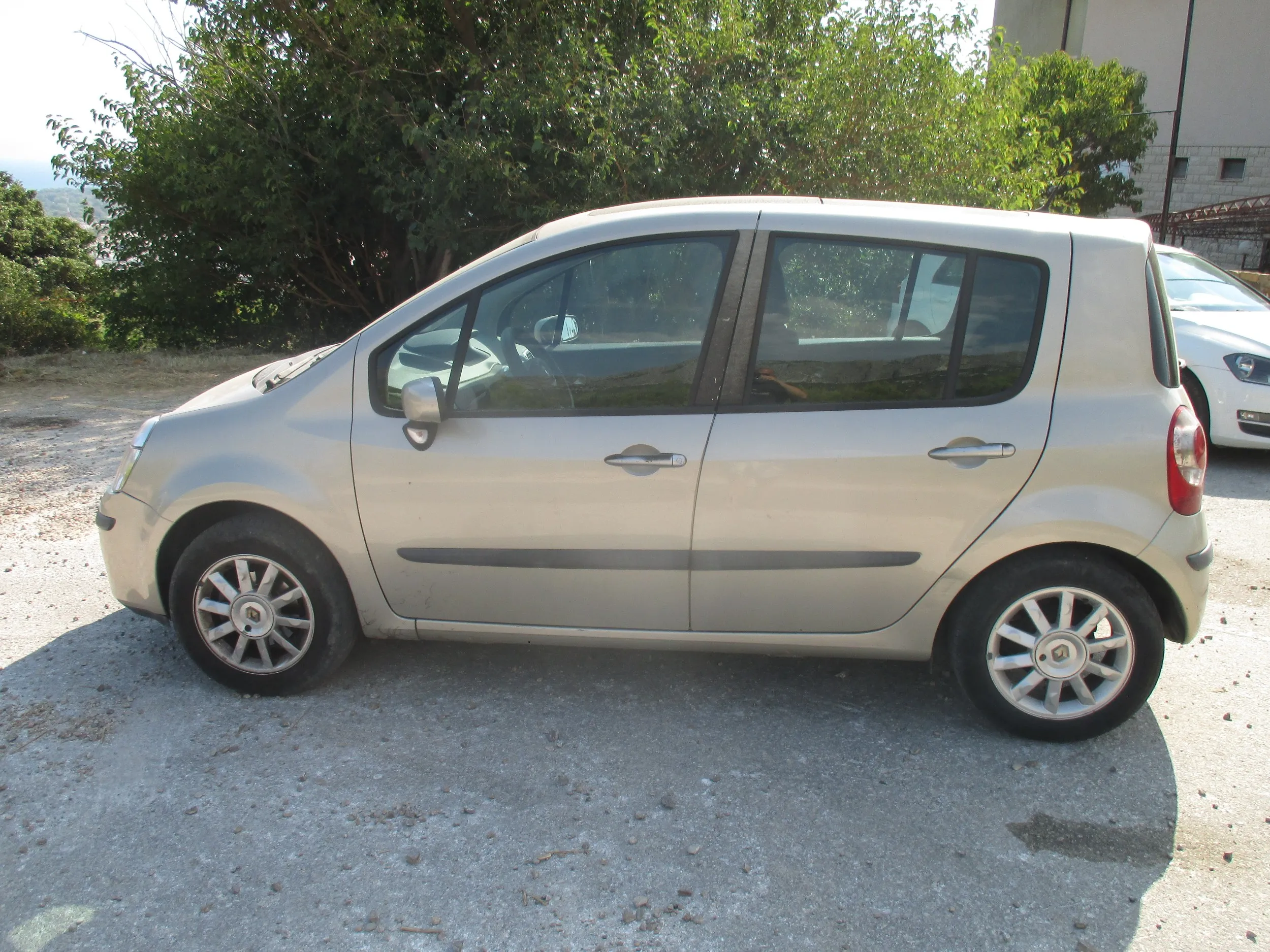modus 1.4 16v - slika 5
