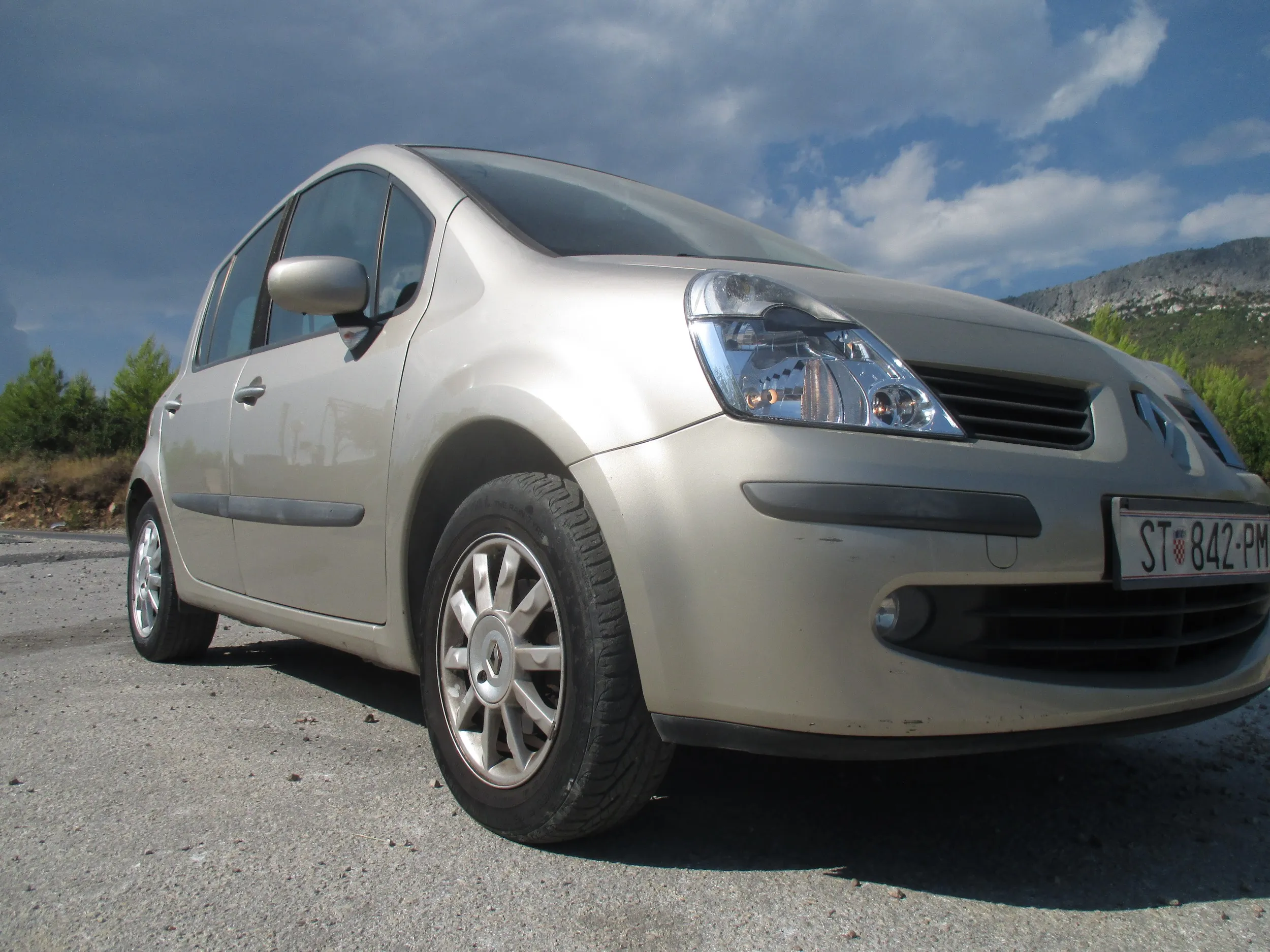 modus 1.4 16v - slika 2