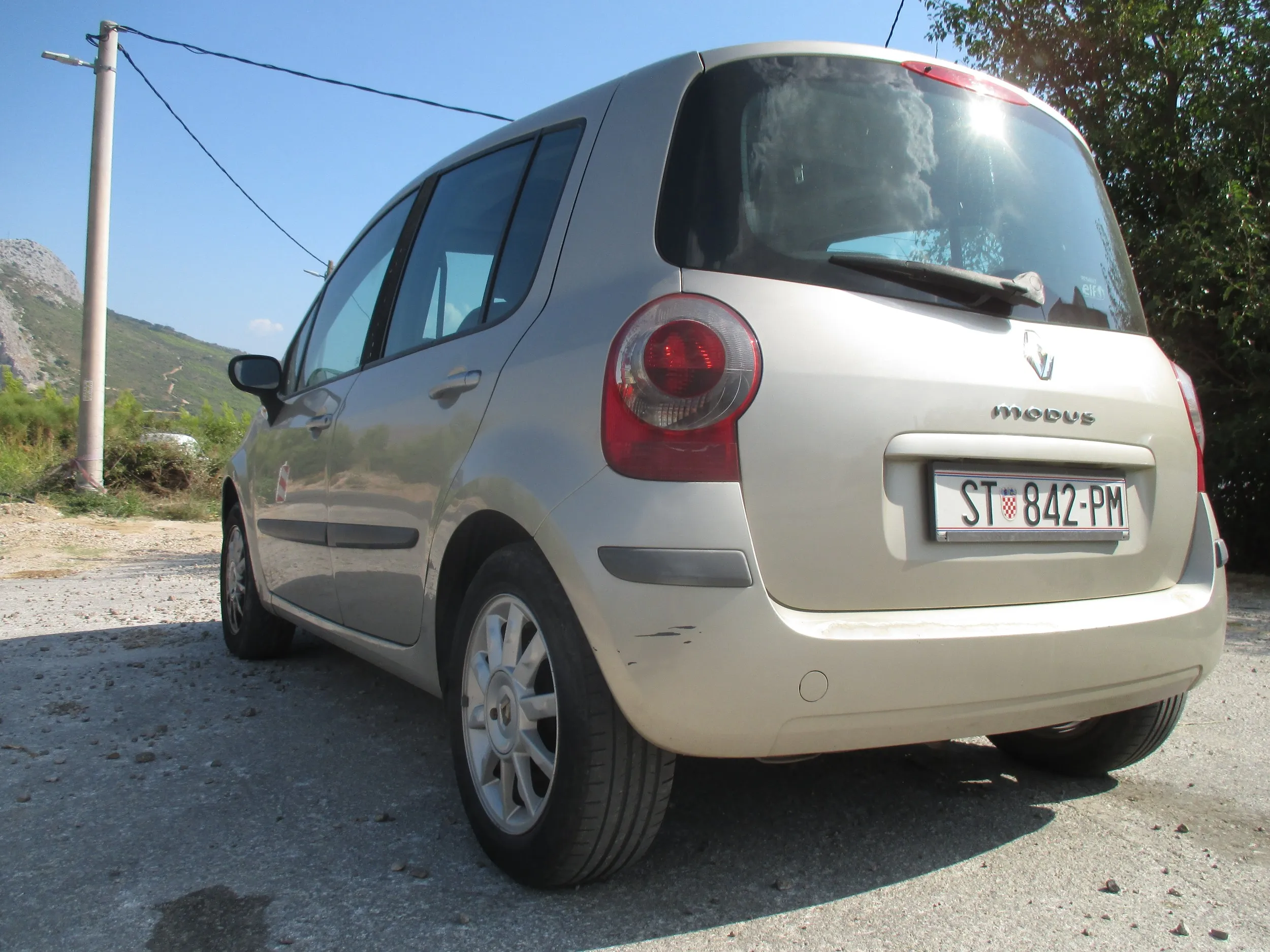 modus 1.4 16v - slika 8