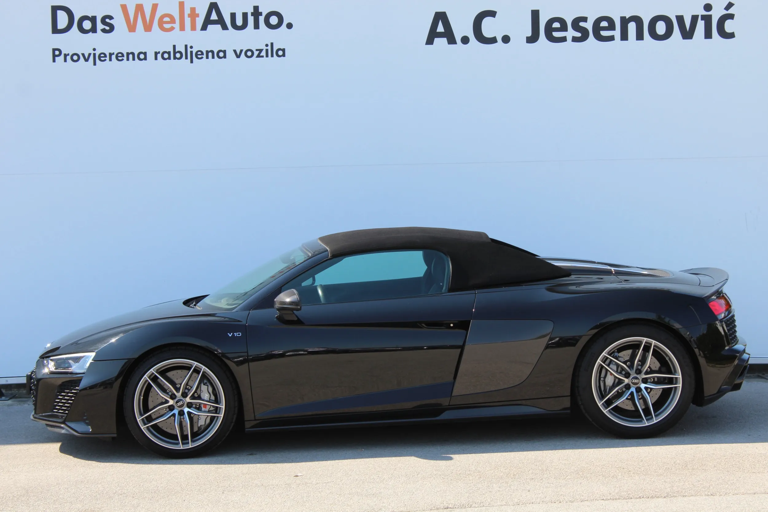 13627 audi r8 v10 plus - slika 9