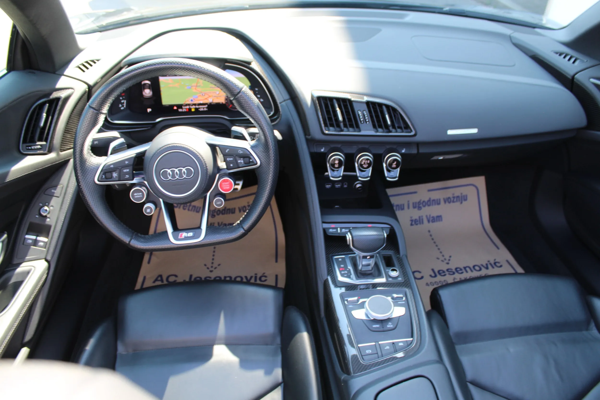 13627 audi r8 v10 plus - slika 19