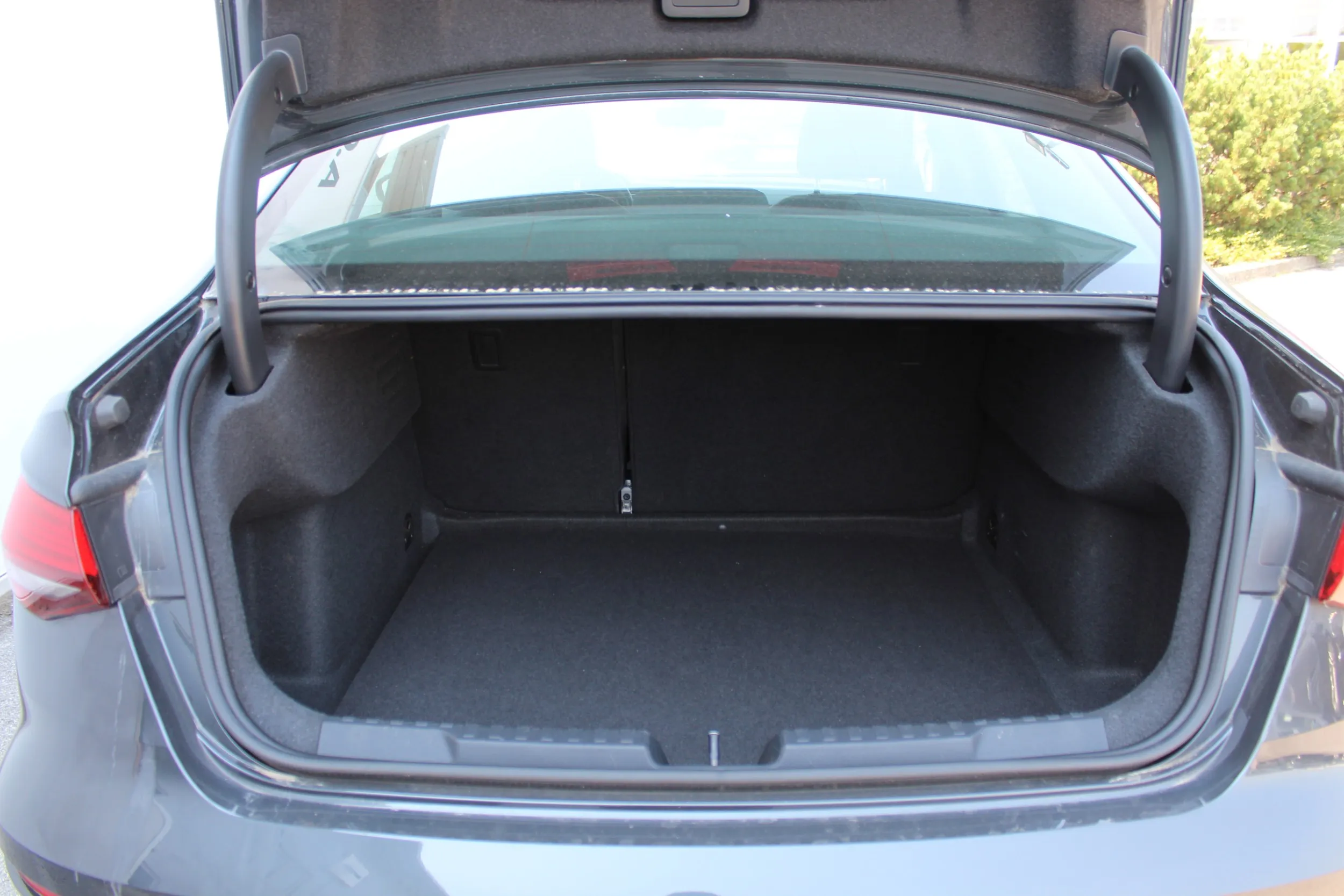 13595 audi a3 limousine 30tfsi s tr - slika 8
