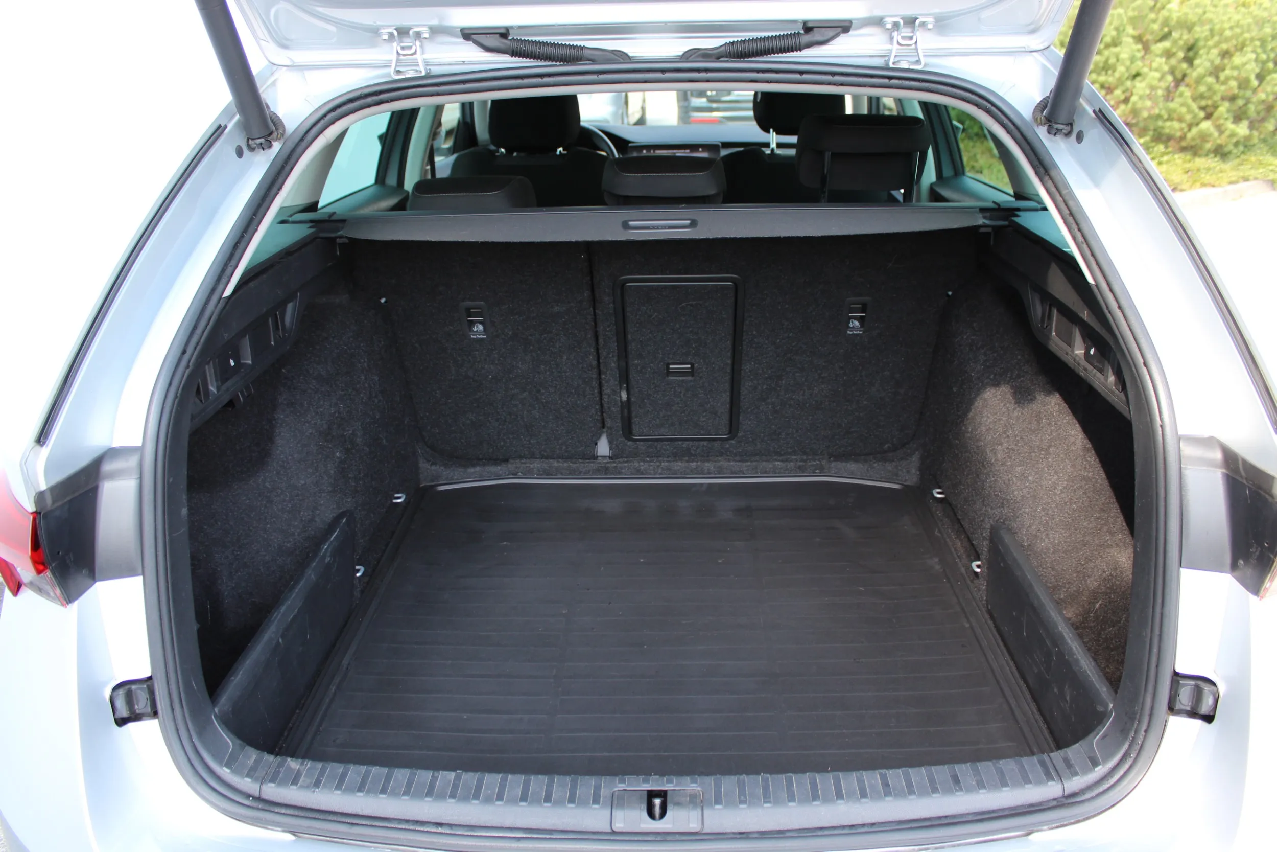 13619 škoda octavia combi style 2.0 tdi - slika 11