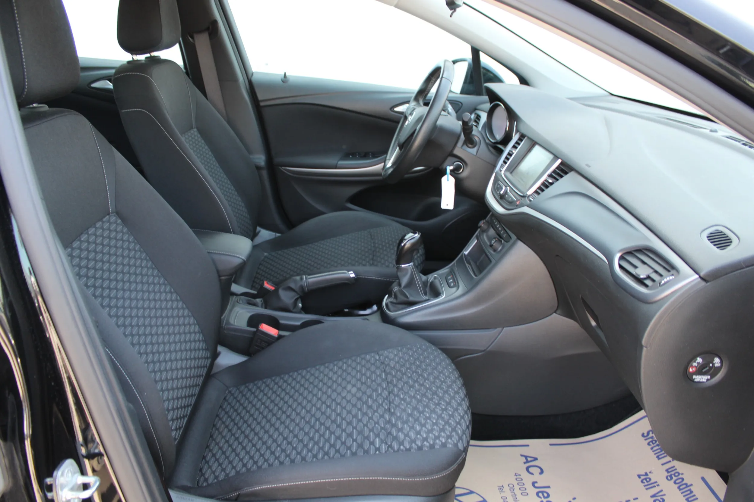 13623 opel astra 1,2 turbo edition - slika 6