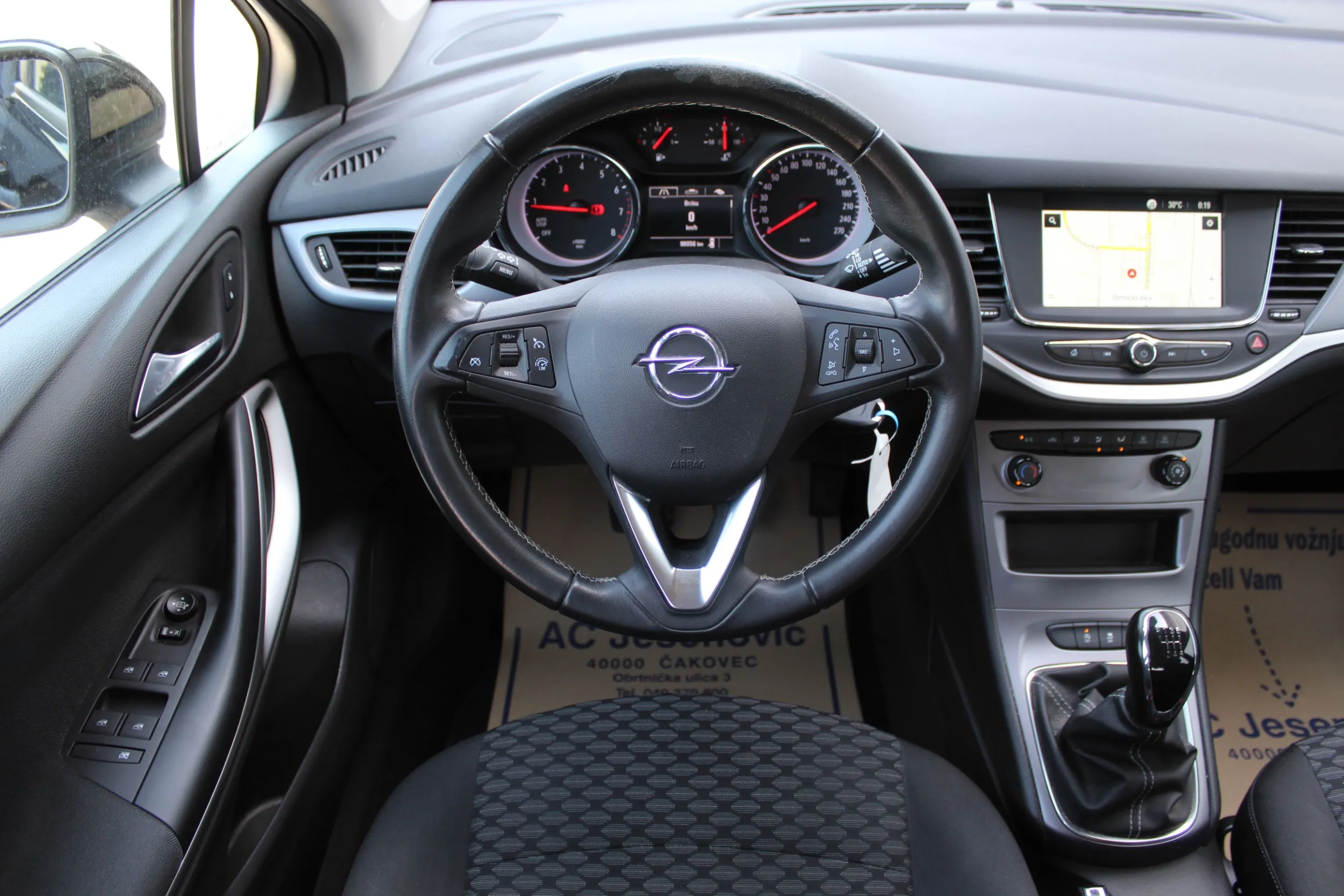 13623 opel astra 1,2 turbo edition - slika 10