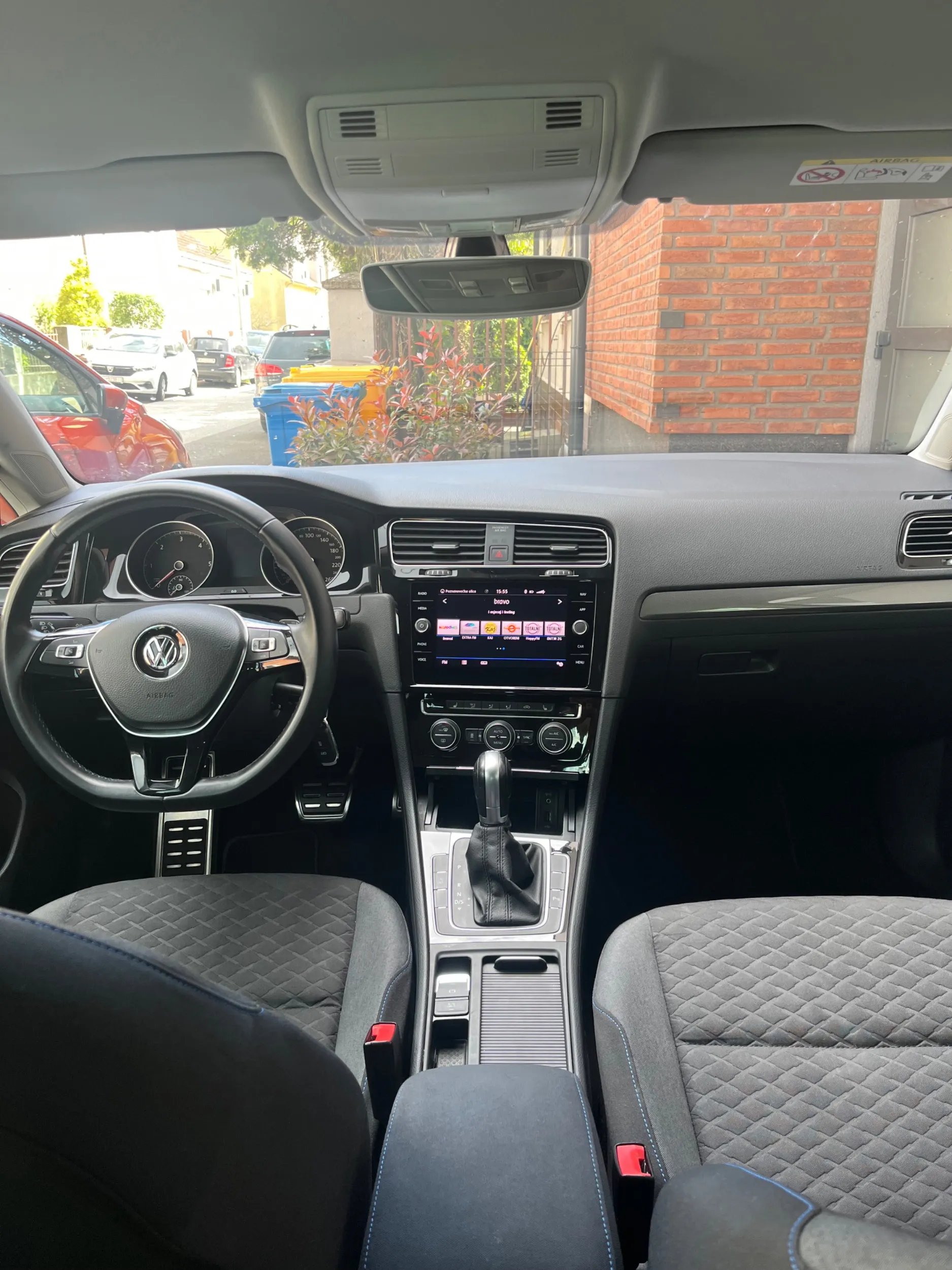 golf 7,5 1.6tdi automatik 2019 - slika 8