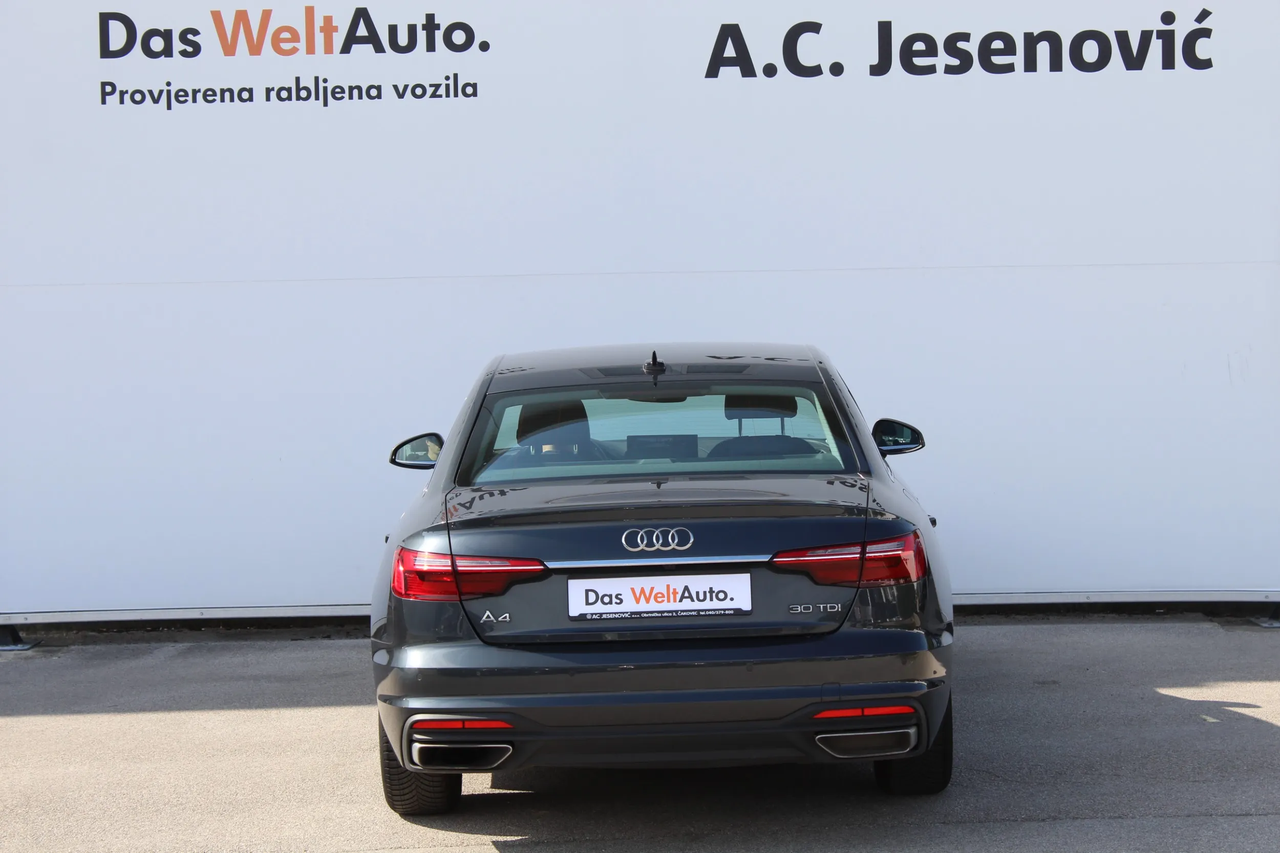 13616 audi a4 30tdi s tr edition10 - slika 12