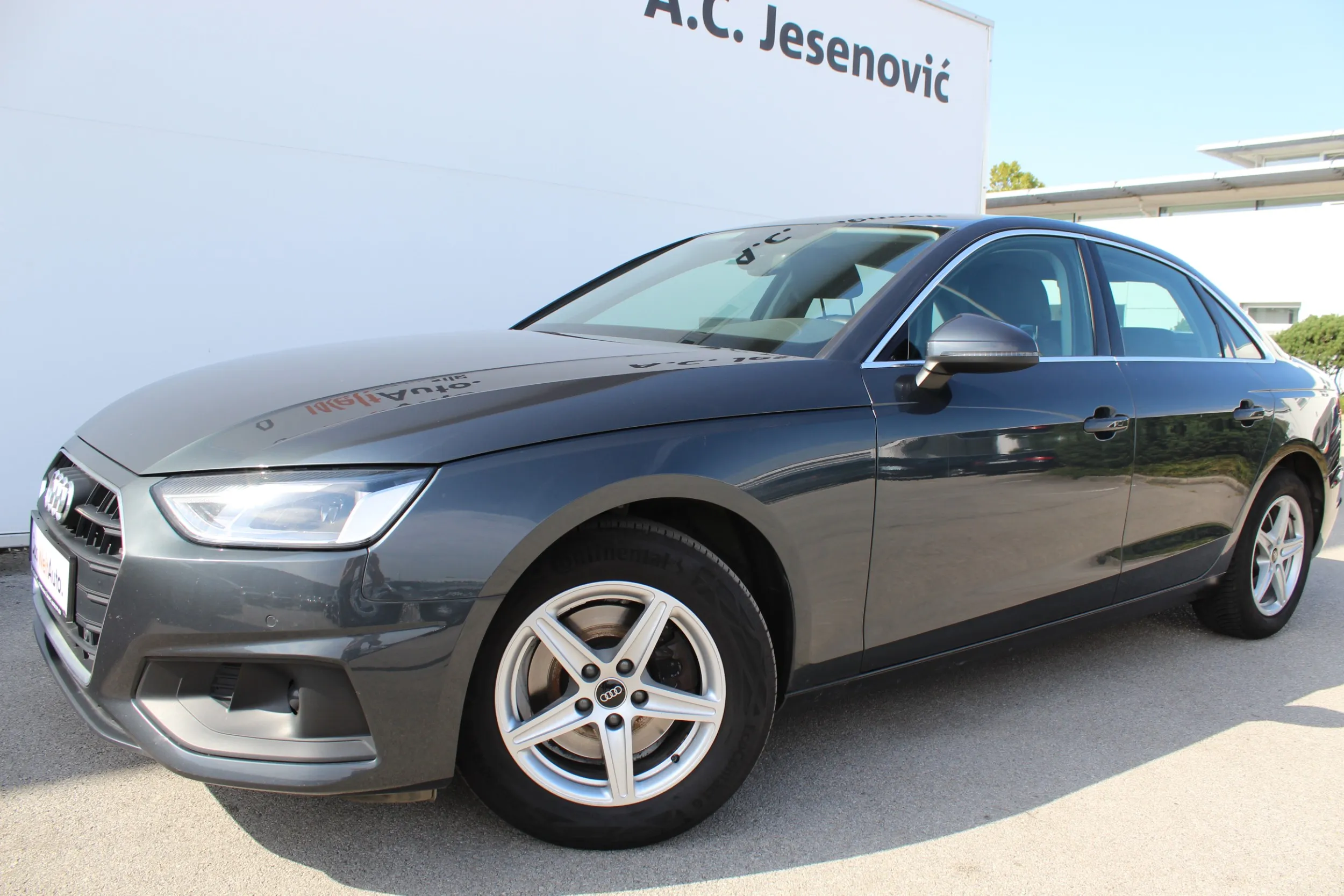 13616 audi a4 30tdi s tr edition10 - slika 4