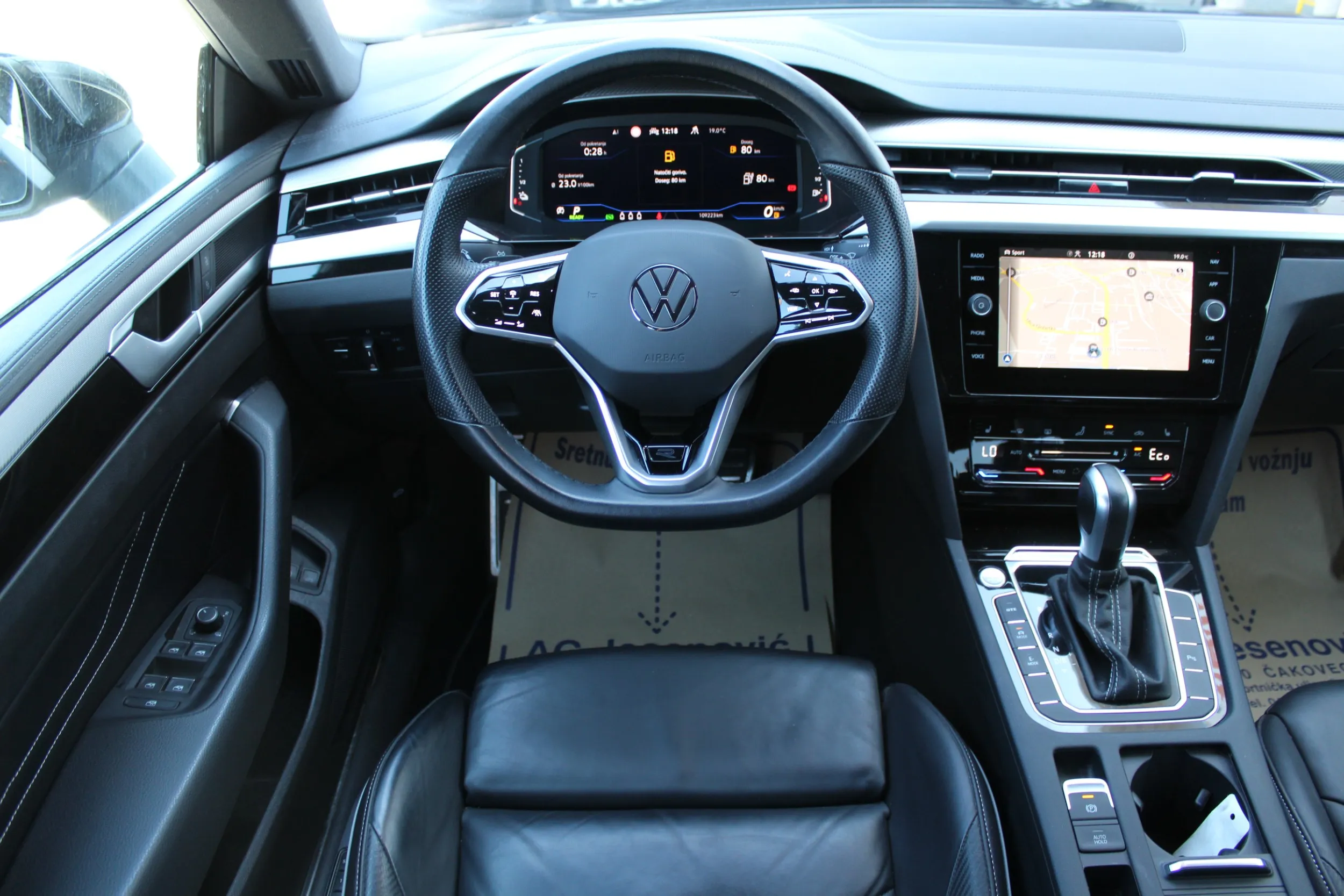 13632 volkswagen arteon 1.4 tsi ehybrid dsg r-line - slika 10