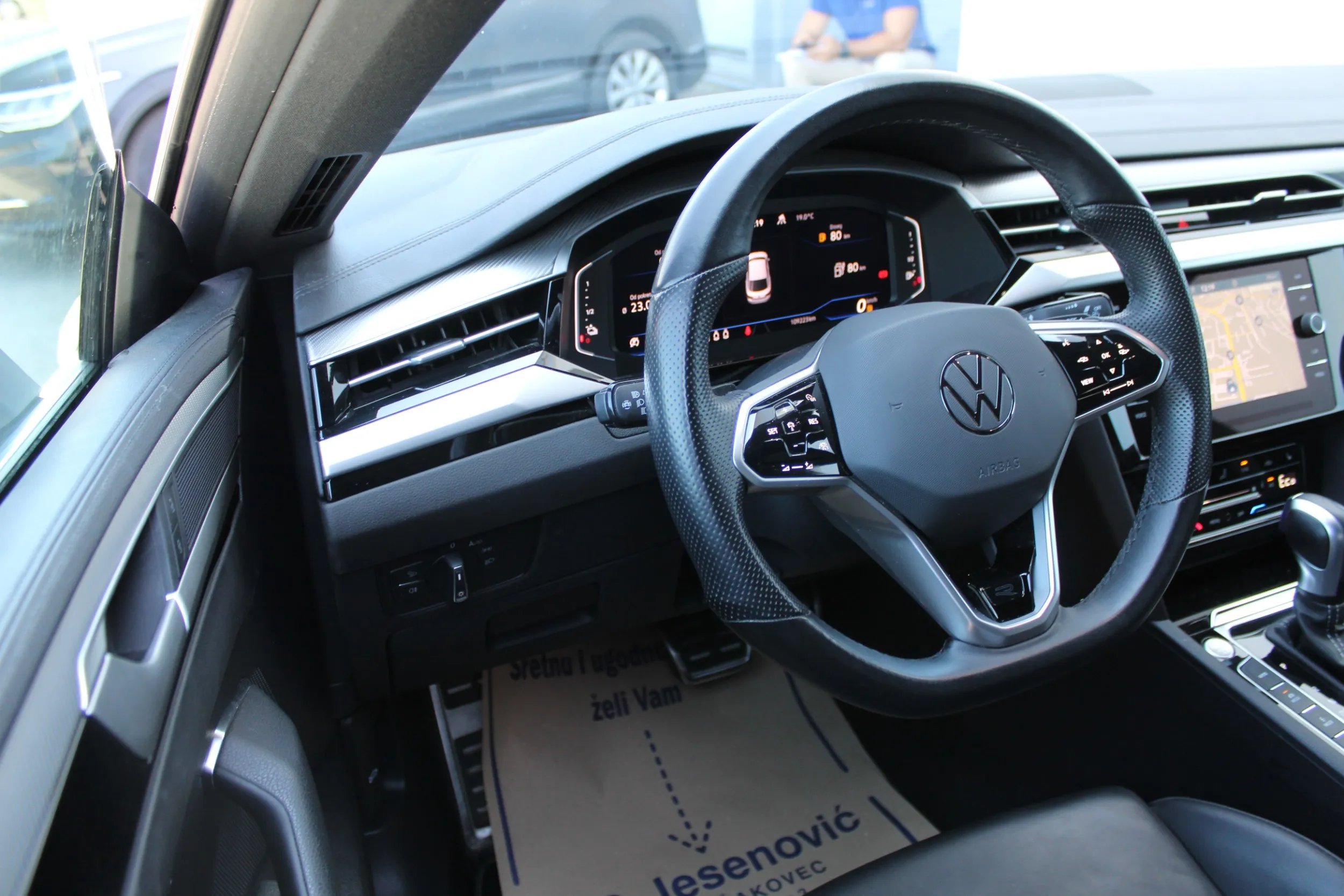 13632 volkswagen arteon 1.4 tsi ehybrid dsg r-line - slika 12