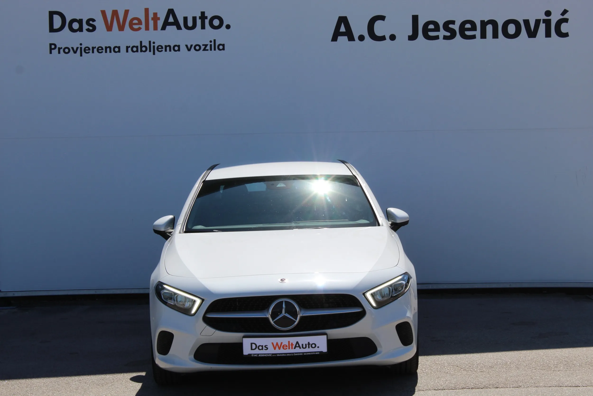 13636 mercedes-benz a limuzina 250 e aut. - slika 13