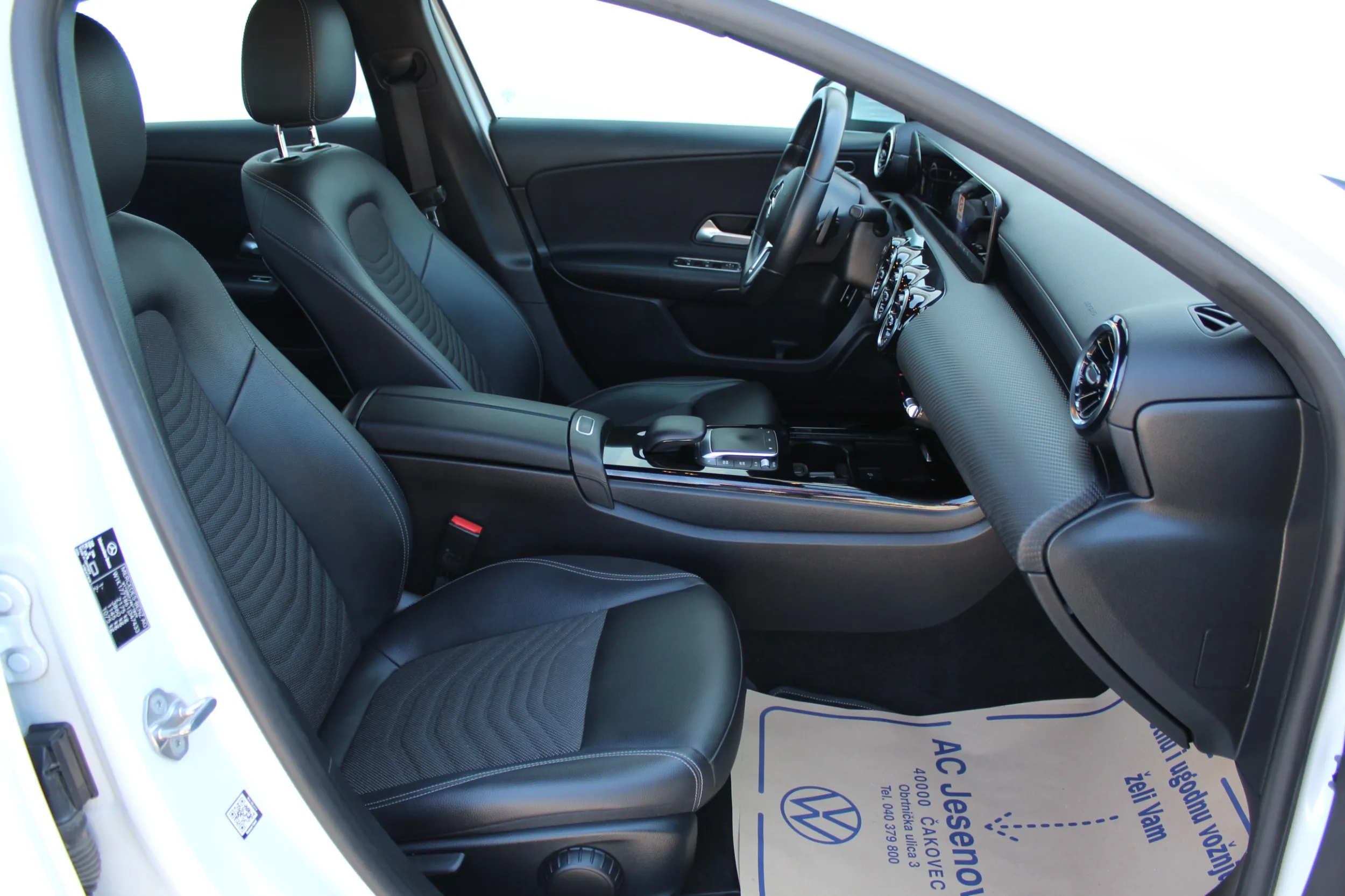13636 Mercedes-Benz A Limuzina 250 e Aut. - Čakovec