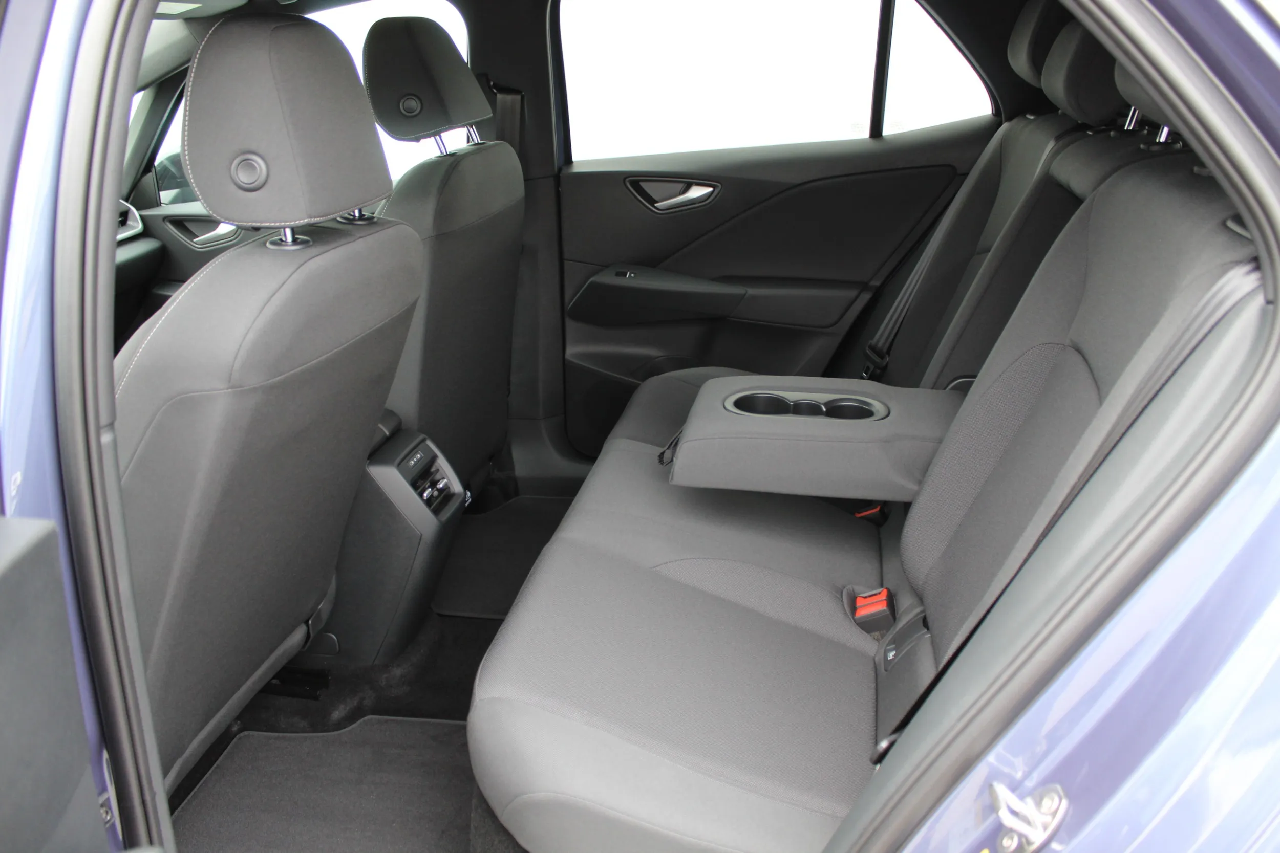 13638 volkswagen id.3 neo life 140 kw - slika 11