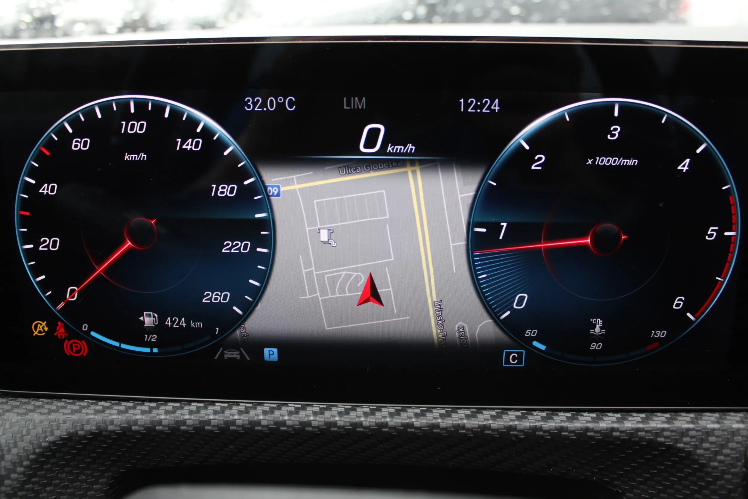 13637 mercedes-benz a limousine a 180 d - slika 8