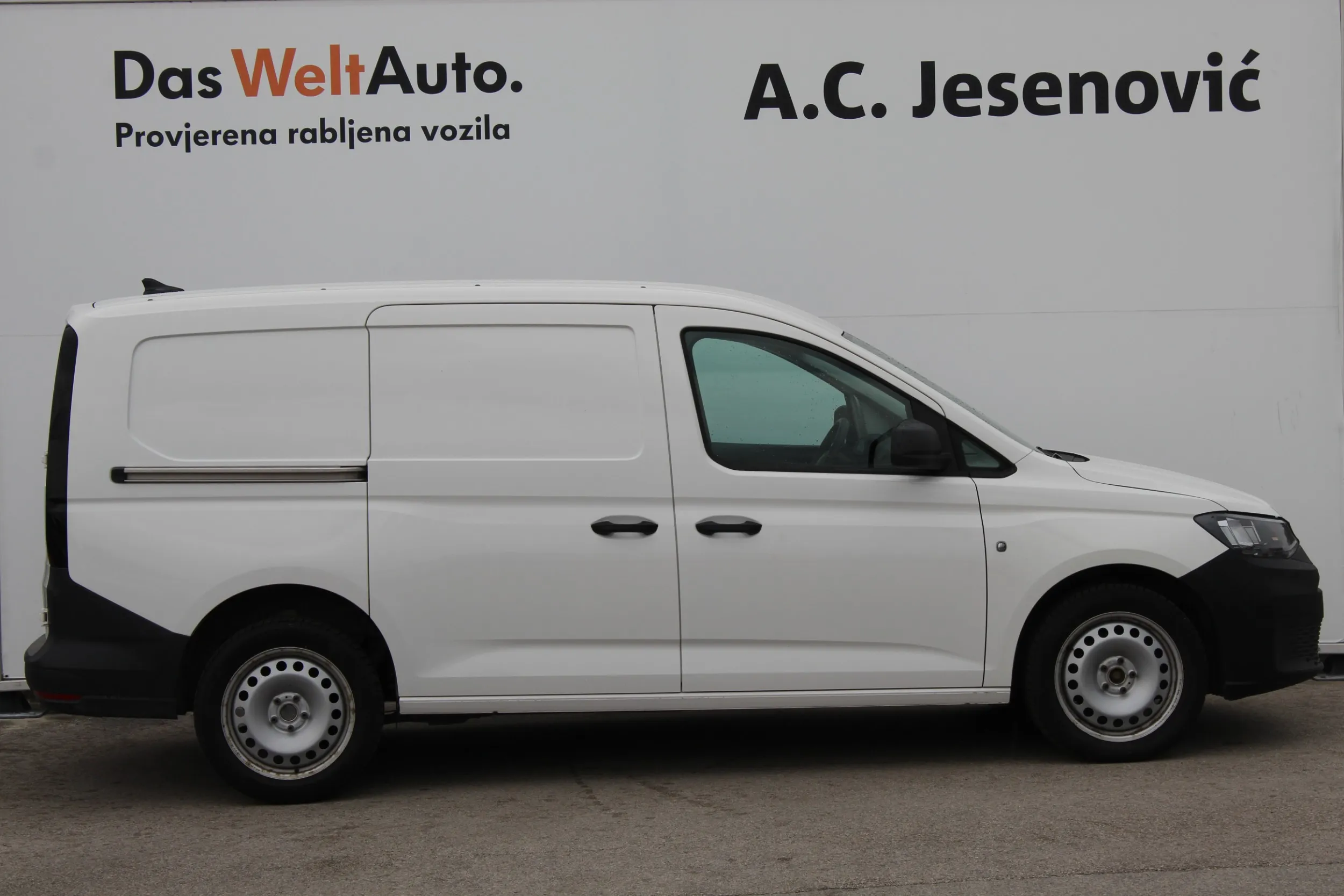 13224 vw caddy cargo maxi 2.0 tdi - slika 5