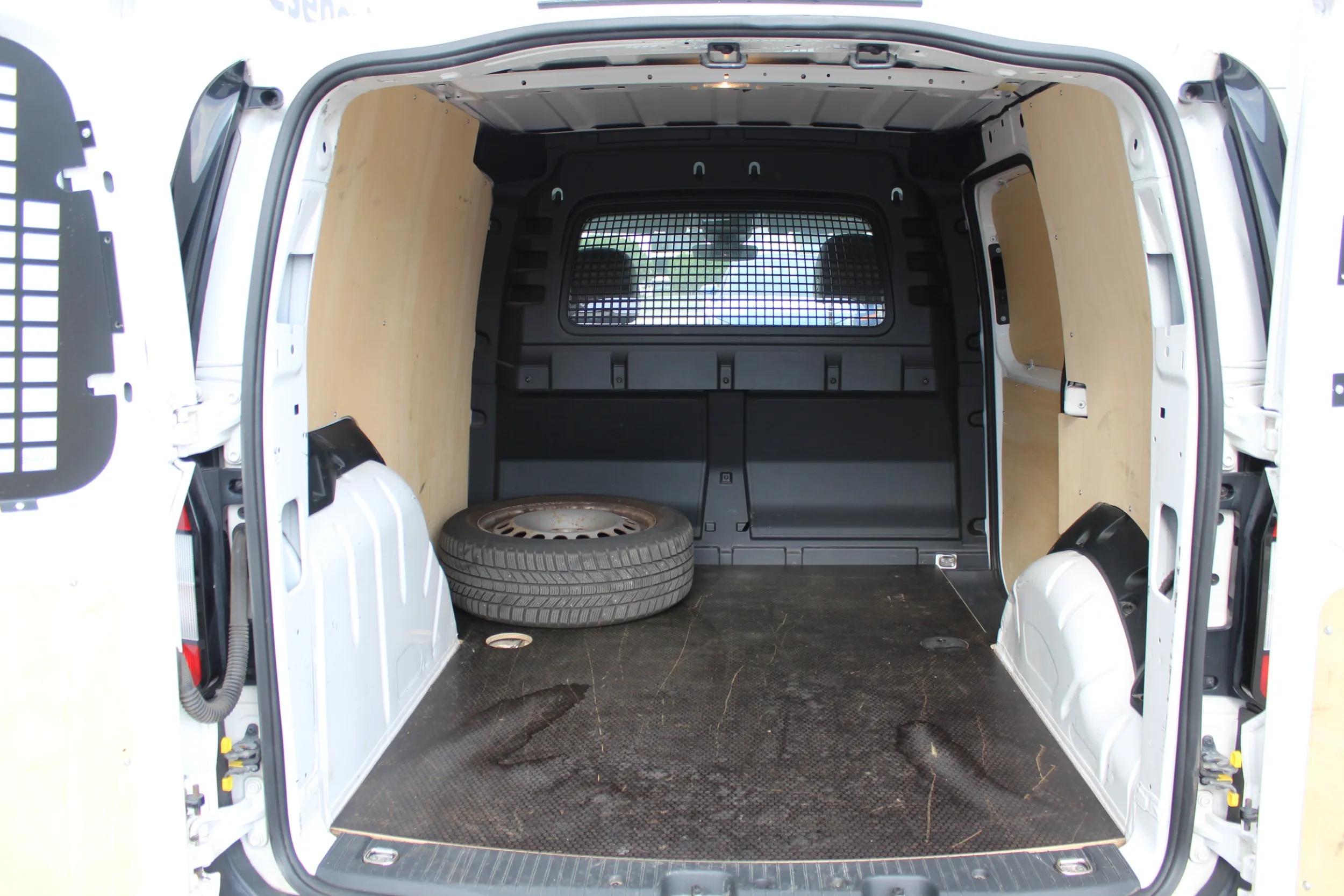 13634 vw caddy cargo 2.0 tdi - slika 9