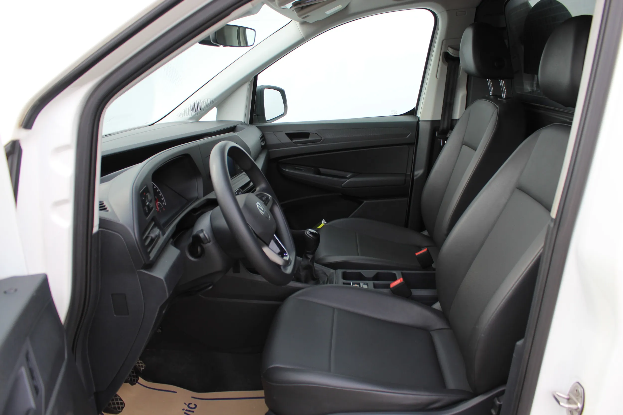 13634 vw caddy cargo 2.0 tdi - slika 2