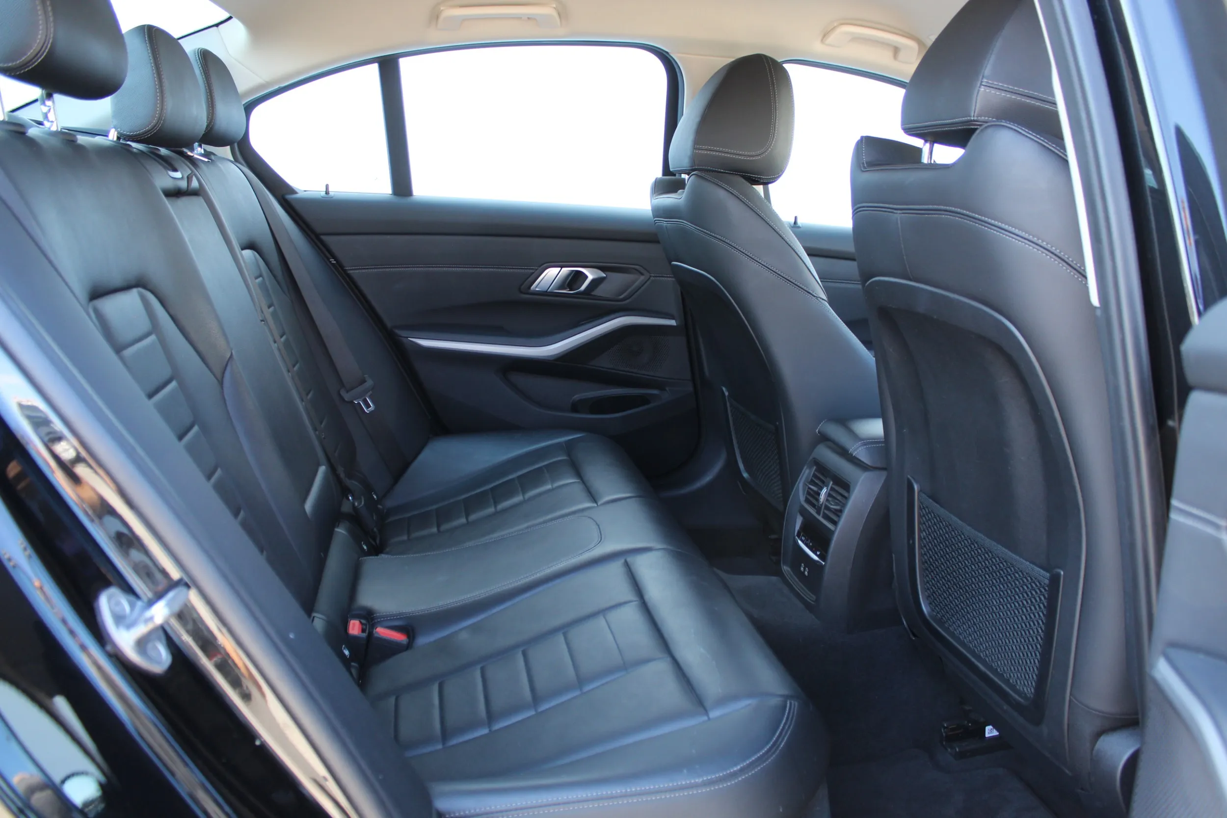 13635 bmw 320e aut. - slika 12