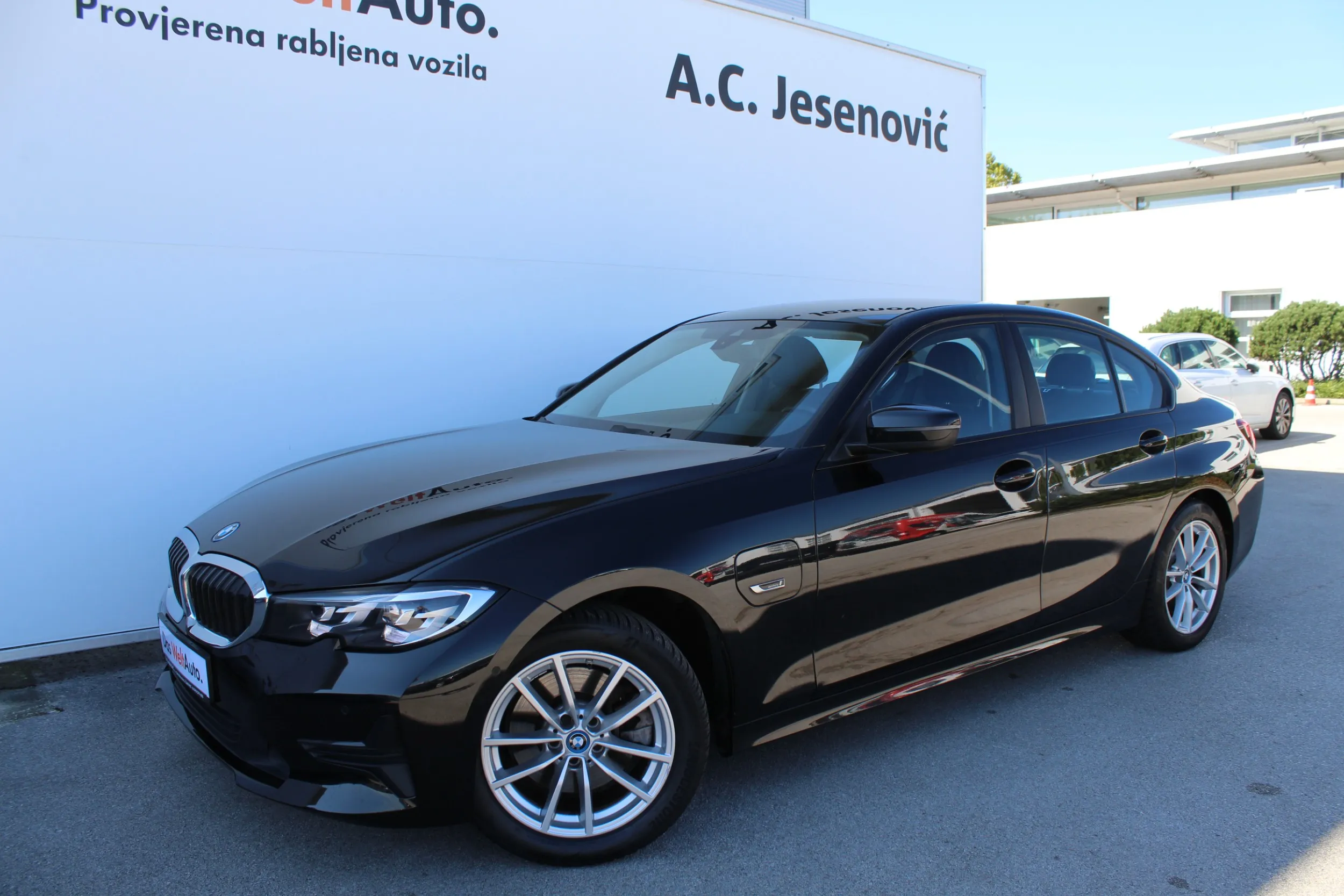 13635 bmw 320e aut. - slika 4