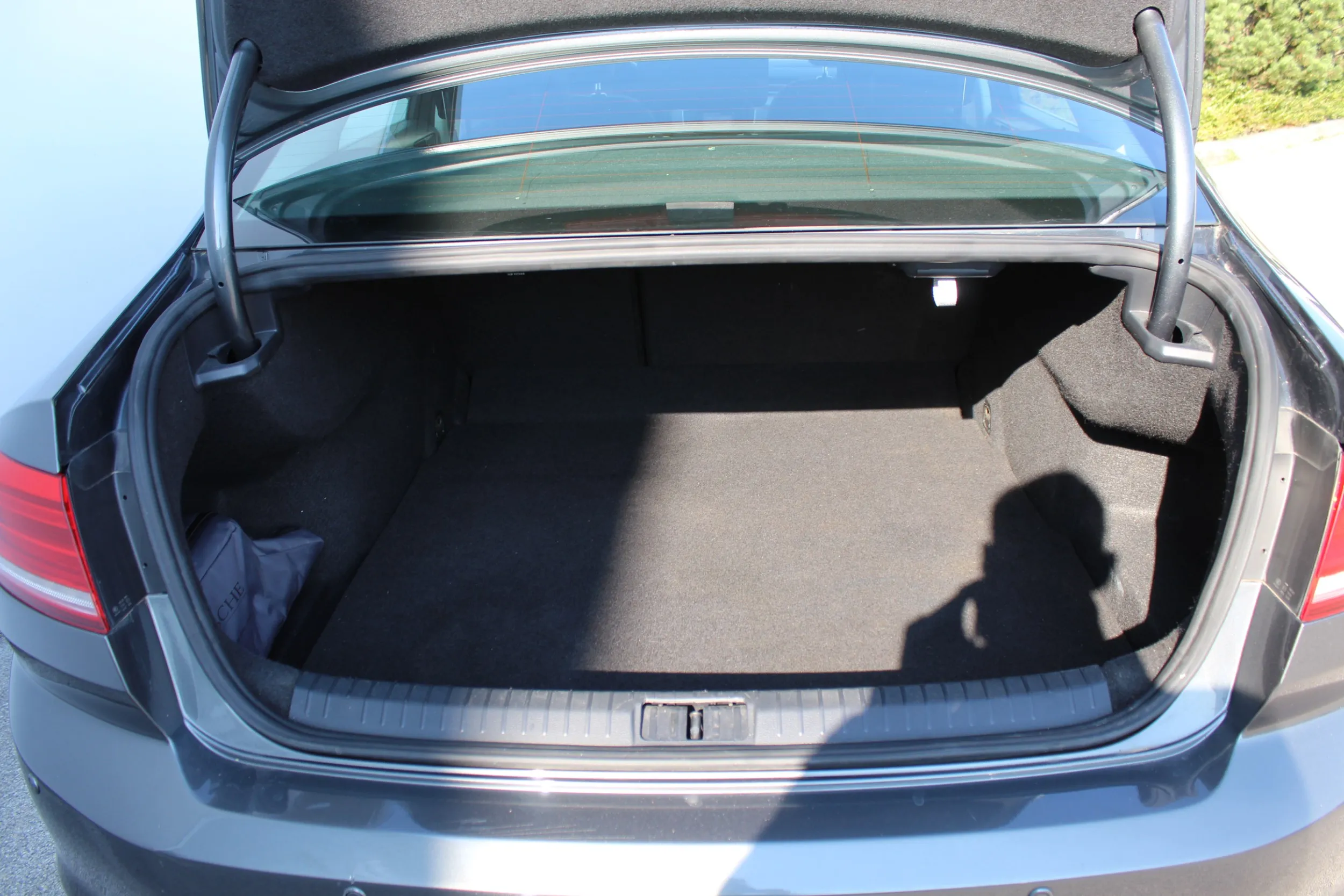 13657 volkswagen passat 1.6 tdi bmt dsg trendline - slika 9