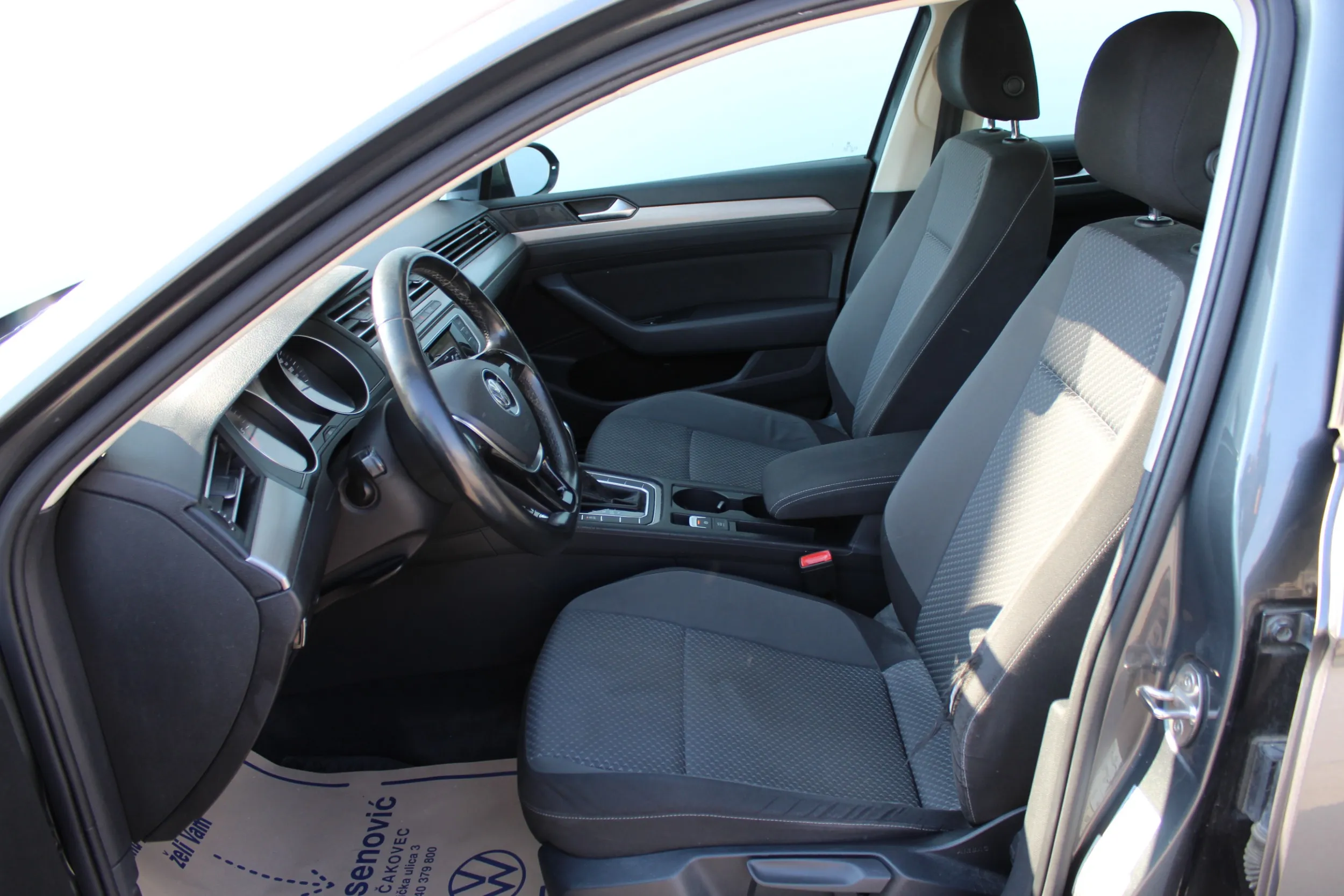 13657 volkswagen passat 1.6 tdi bmt dsg trendline - slika 3